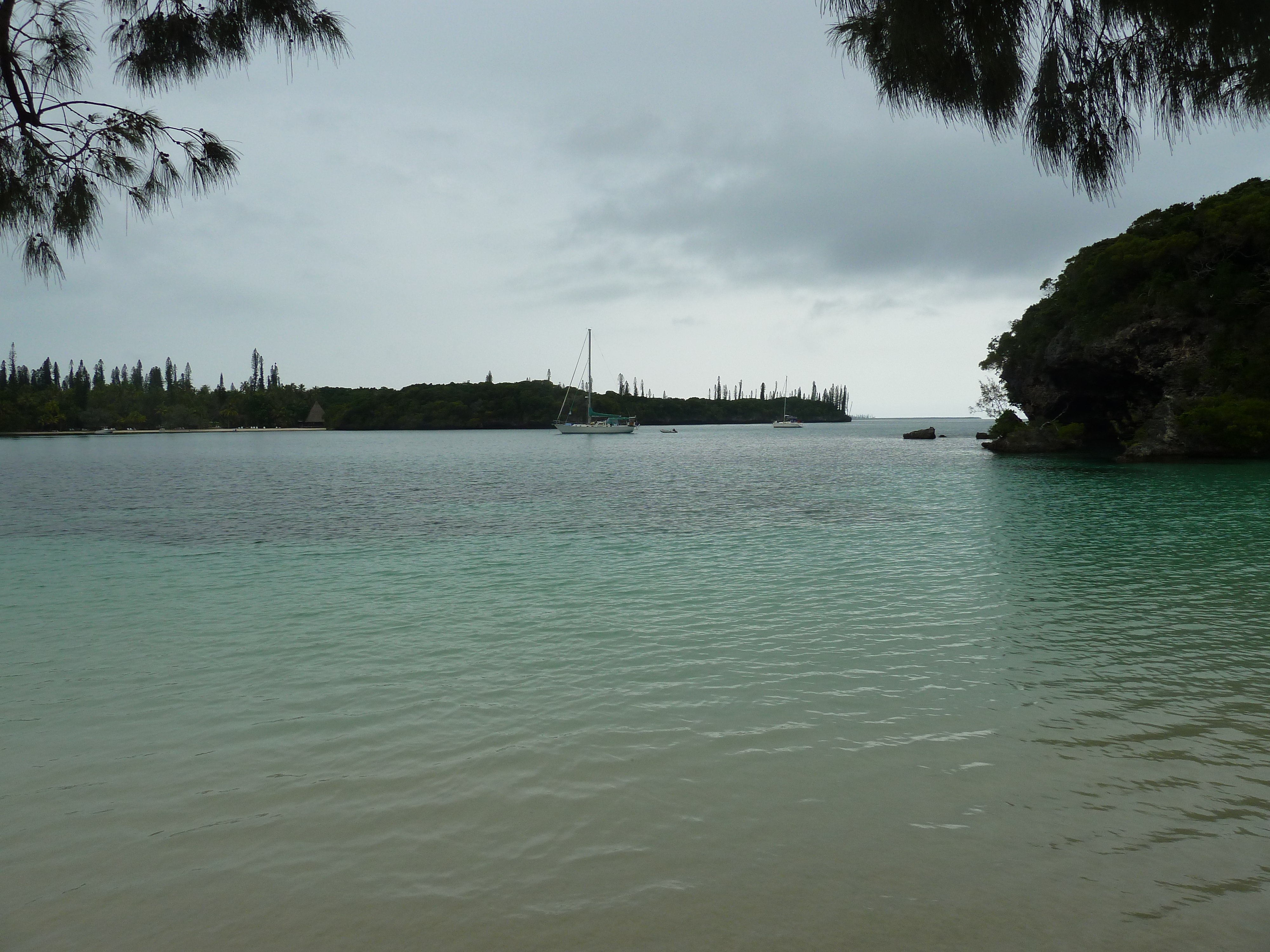 รูปถ่าย นิวแคลิโดเนีย(New Caledonia) เกาะต้นสน(Ile des pins) หาดคูโต(Kuto Beach) 2010-05 34