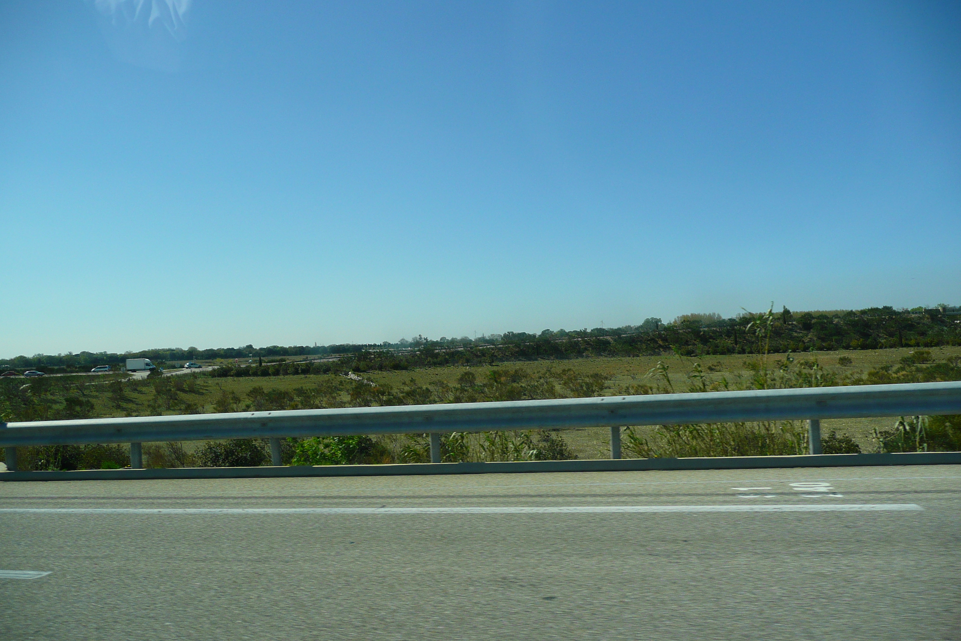 รูปถ่าย ฝรั่งเศส(France) โพรว็องส์(Provence) ถนนจากแอ็กซ์ไปมูรีแยส(Aix to Mouries road) 2008-04 5