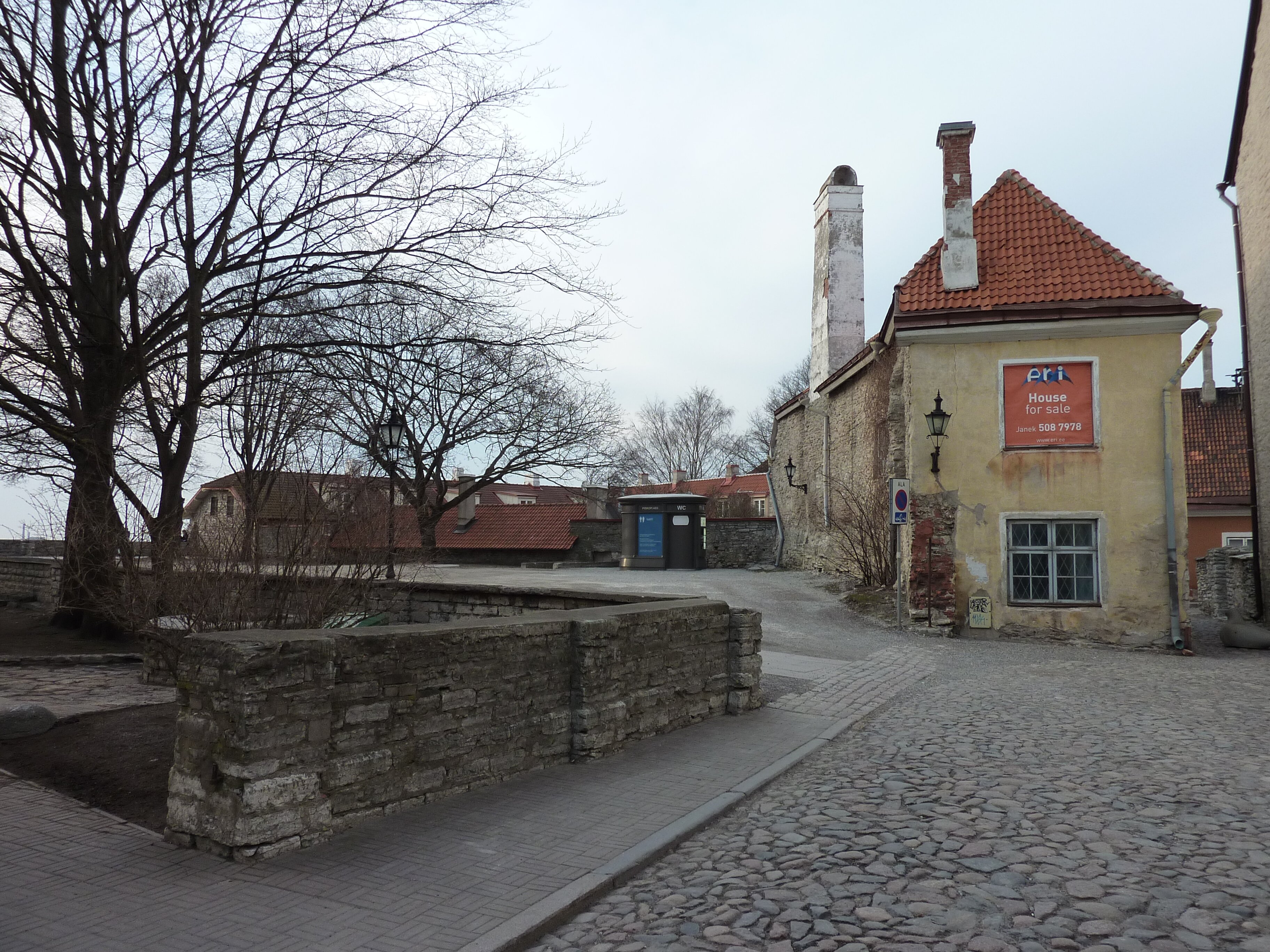 รูปถ่าย เอสโตเนีย(Estonia) ทาลลินน์(Tallinn) เมืองเก่าทาลลินน์(Old Tallinn) 2009-04 4
