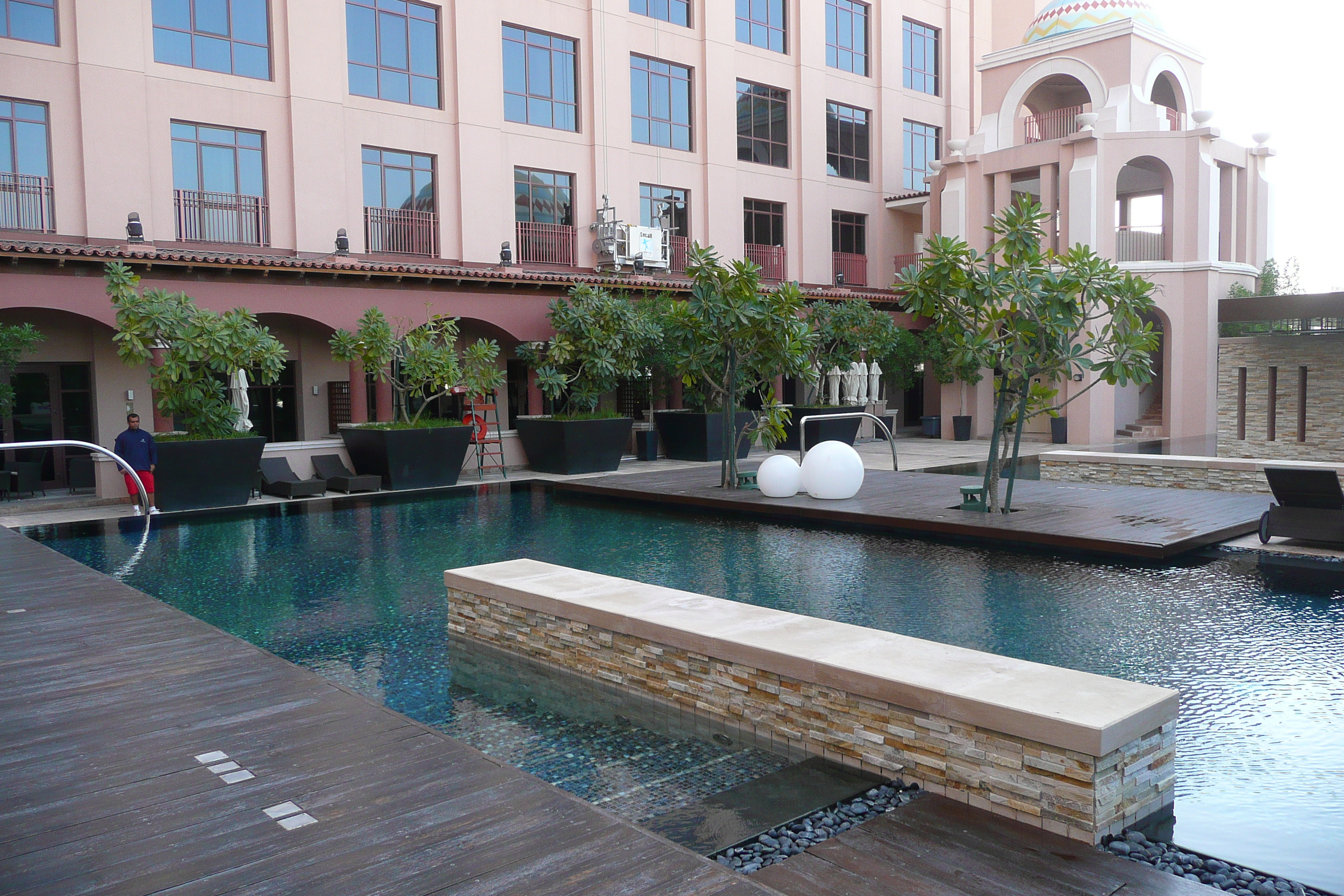 รูปถ่าย สหรัฐอาหรับเอมิเรตส์(United Arab Emirates) ดูไบ(Dubai) โรงแรมเคมพินสกี้ มอลล์ออฟดิเอมิเรตส์(Kempinski Hotel Mall of the Emirates) 2009-01 83