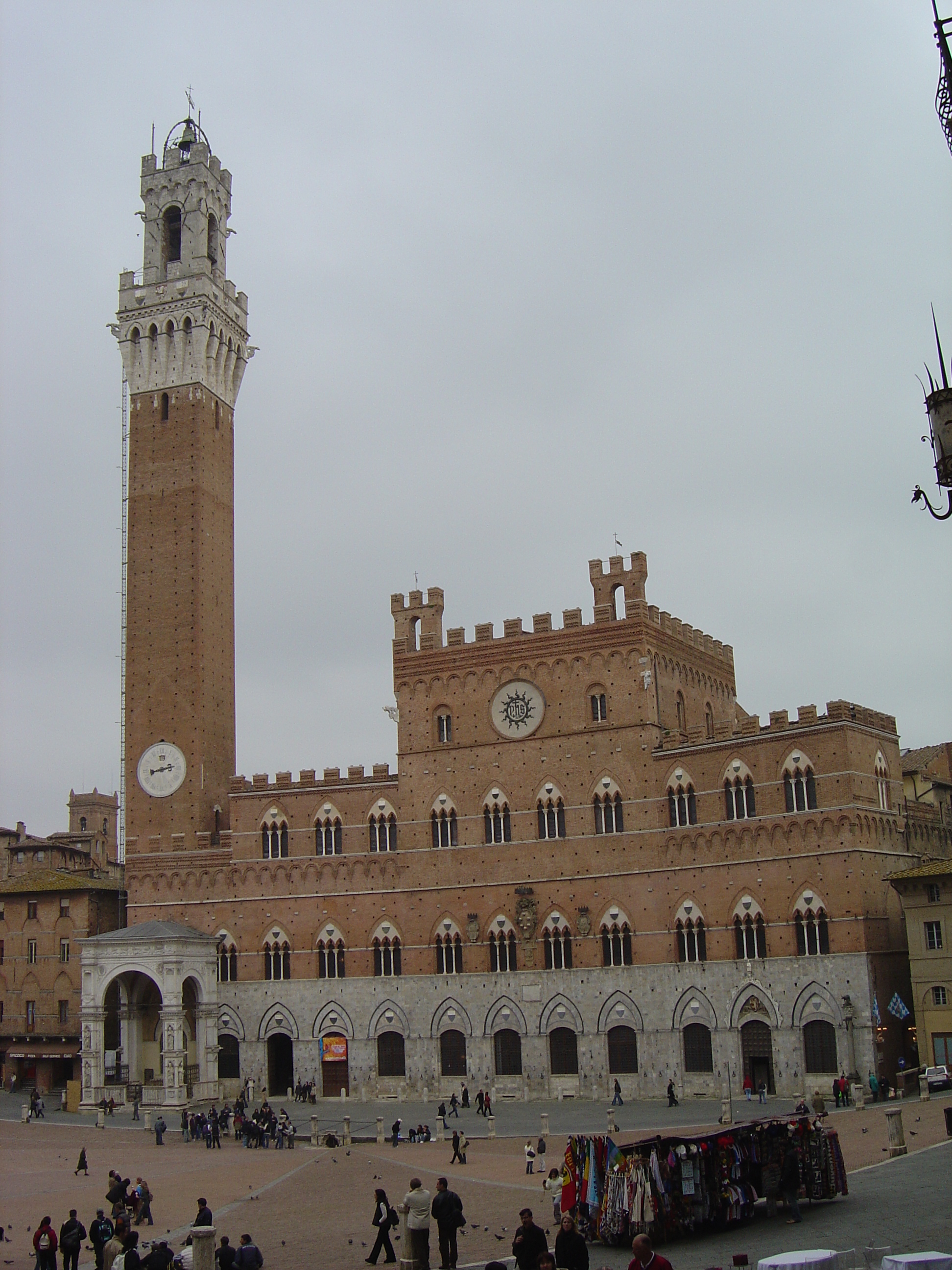รูปถ่าย อิตาลี(Italy) ซีเอน่า(Siena) 2004-03 25