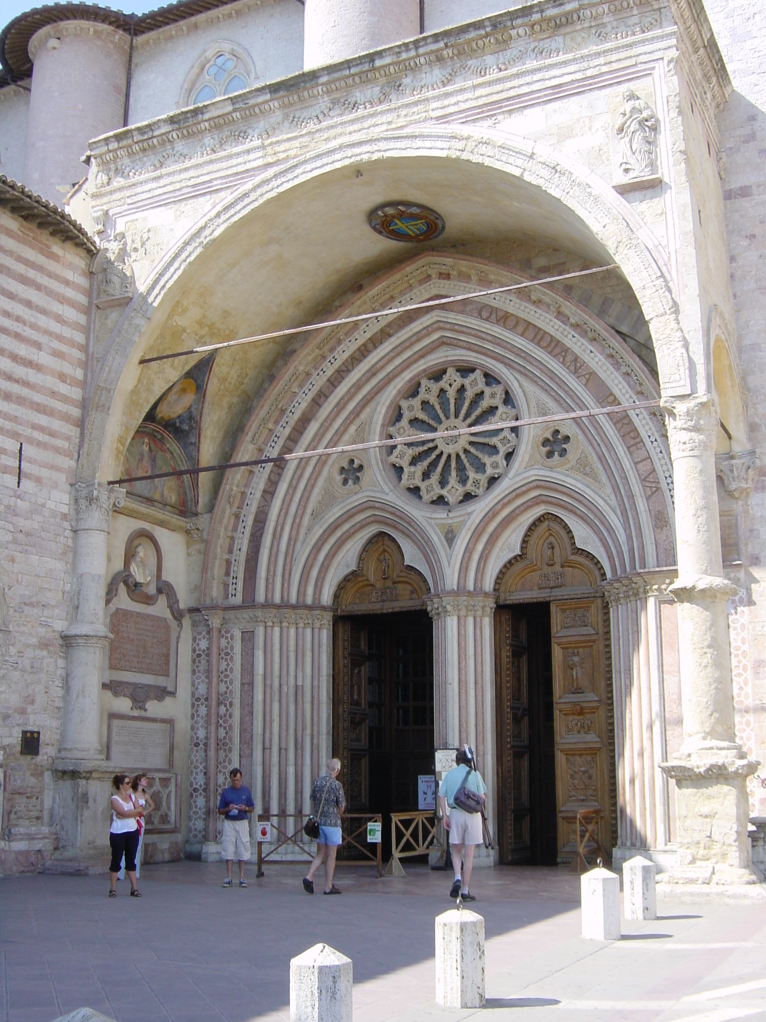 รูปถ่าย อิตาลี(Italy) อัสสิสิ(Assisi) 2002-07 55