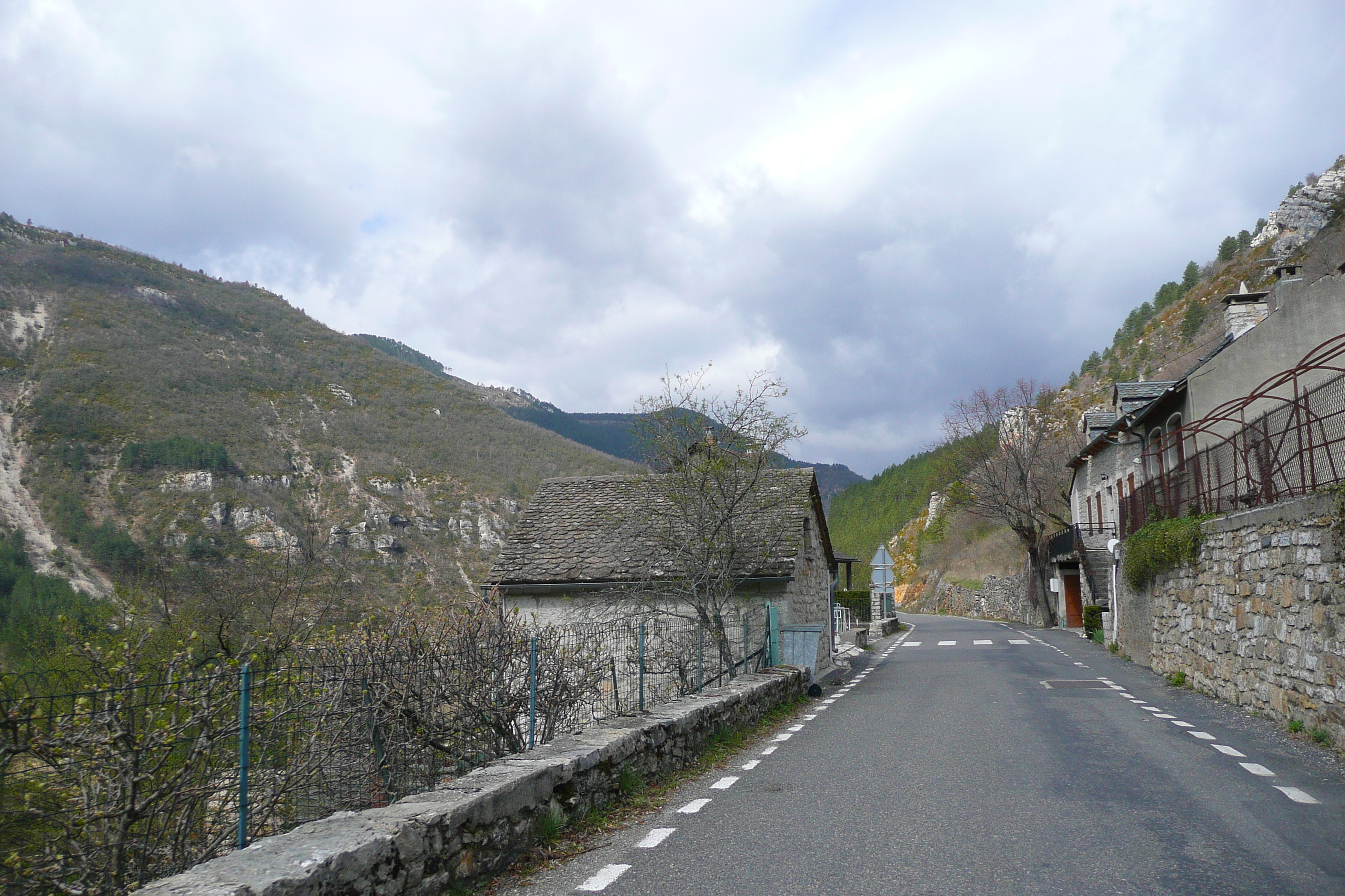 รูปถ่าย ฝรั่งเศส(France) แม่น้ำตาร์น(Tarn river) 2008-04 91