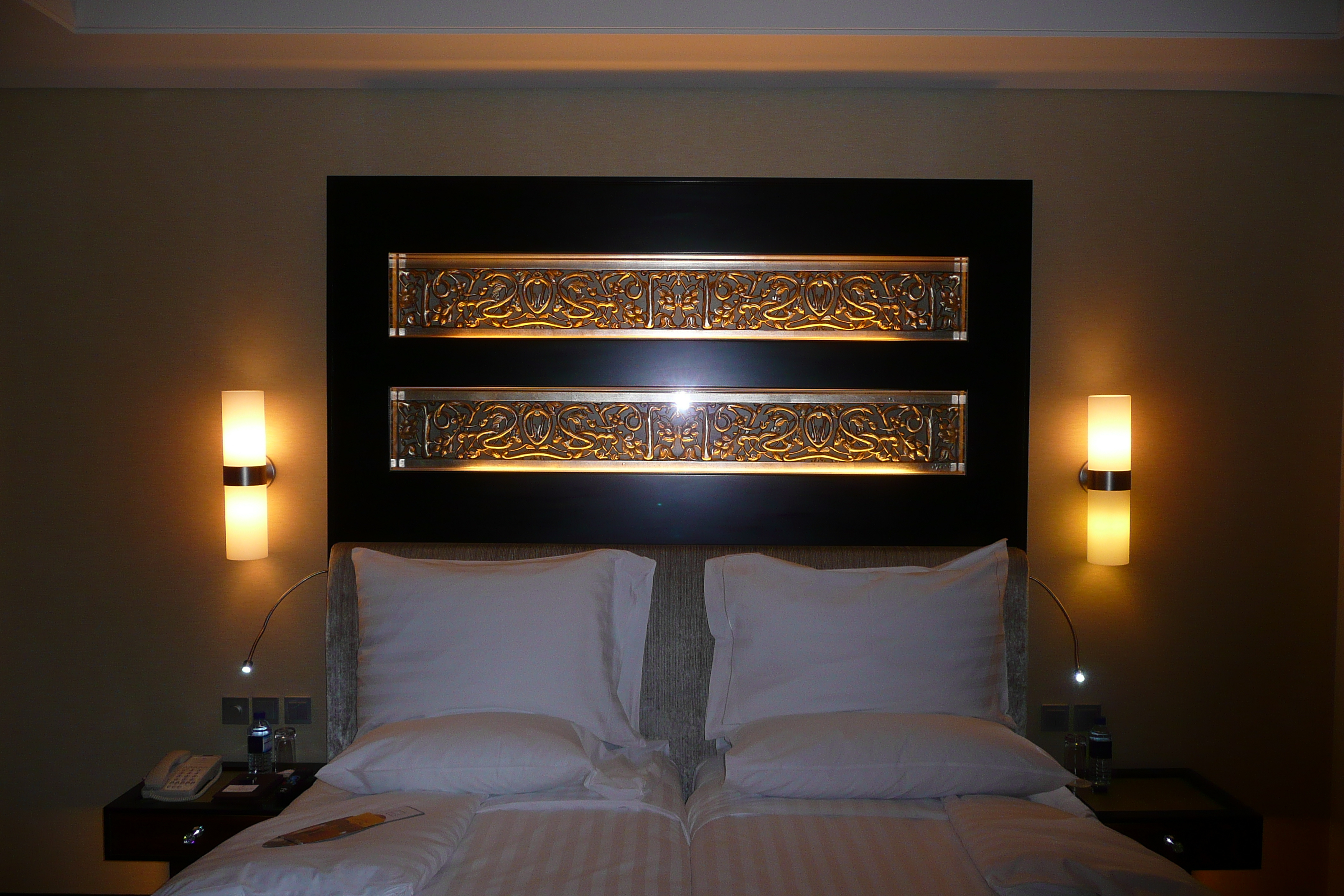 รูปถ่าย สหรัฐอาหรับเอมิเรตส์(United Arab Emirates) ดูไบ(Dubai) โรงแรมเคมพินสกี้ มอลล์ออฟดิเอมิเรตส์(Kempinski Hotel Mall of the Emirates) 2009-01 94