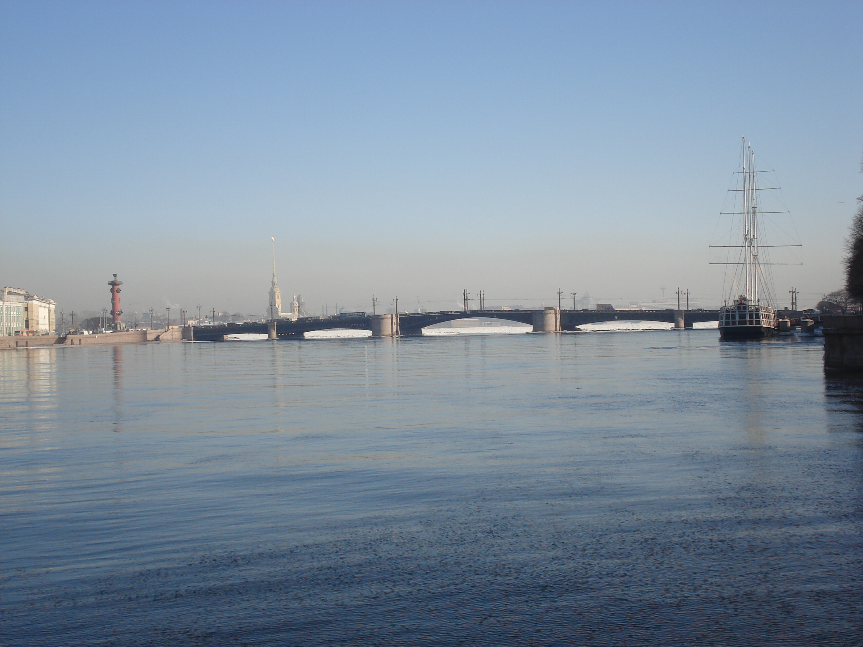 รูปถ่าย รัสเซีย(Russia) เซนต์ปีเตอร์สเบิร์ก(St Petersburg) เนวา(Neva) 2006-03 15