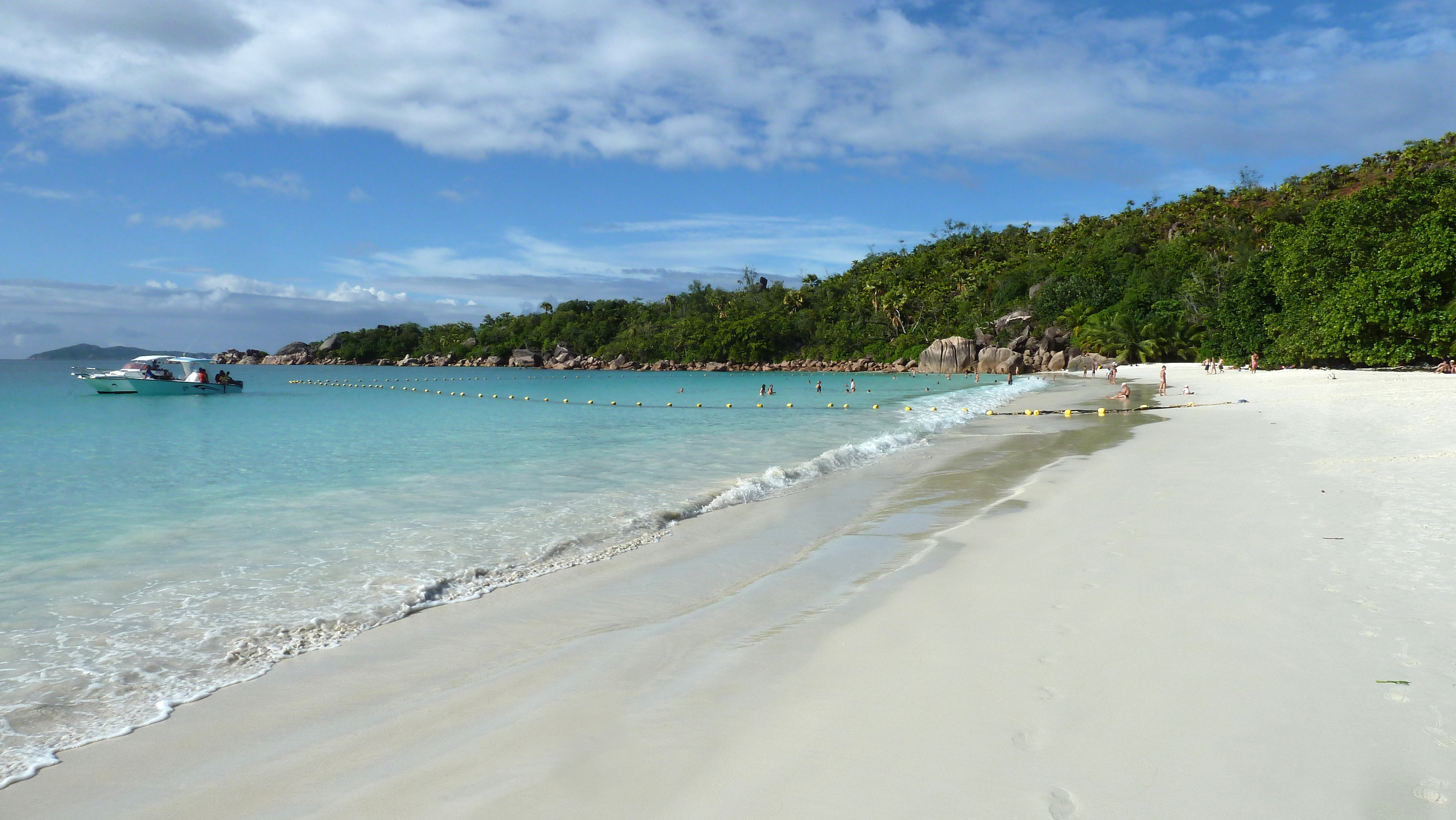 รูปถ่าย เซเชลส์(Seychelles) อ่าวอ็องส์ลาซิโอ(Anse Lazio) 2011-10 28