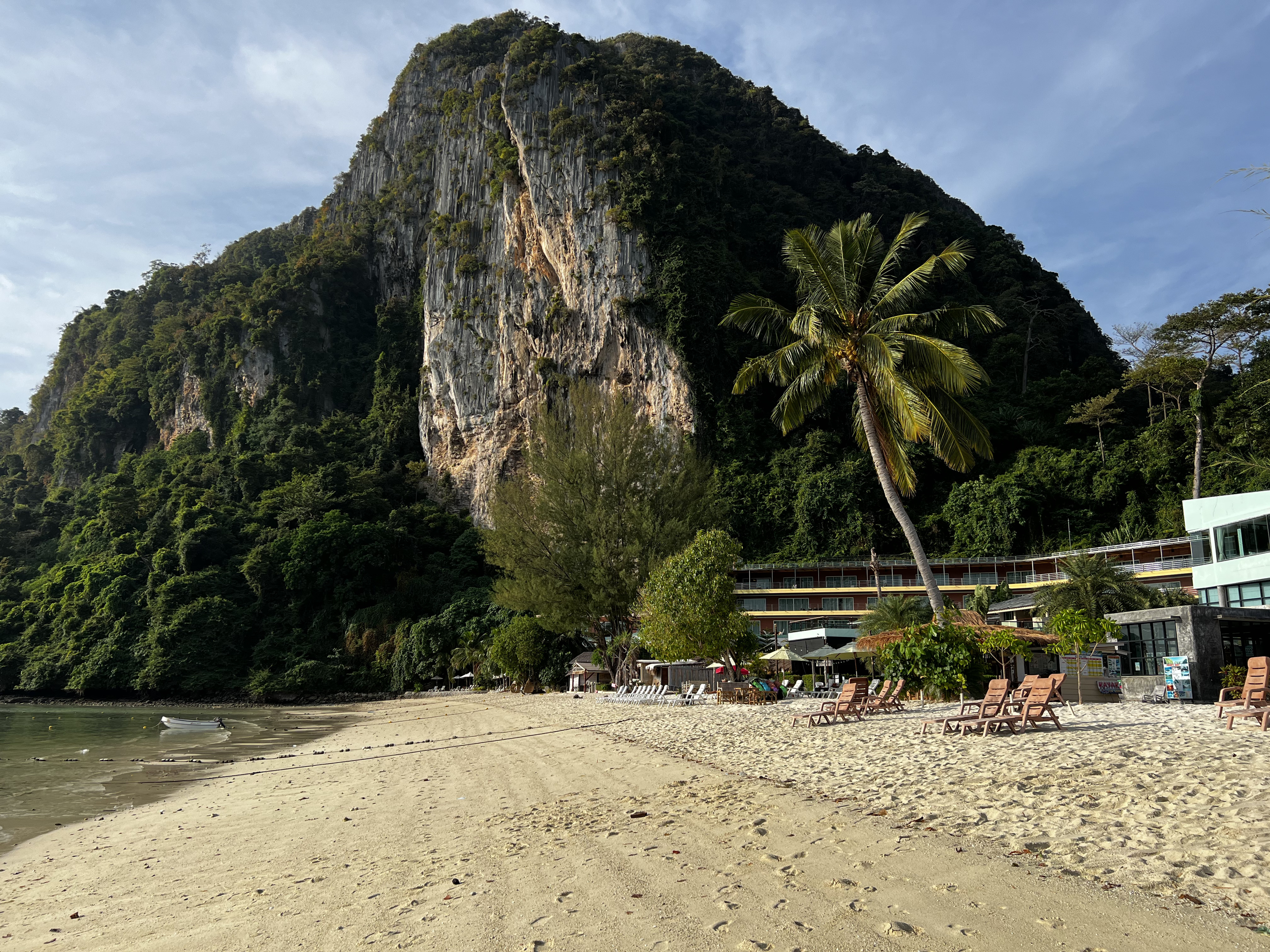 รูปถ่าย ไทย(Thailand) เกาะพีพีดอน(Ko Phi Phi Don) 2021-12 22