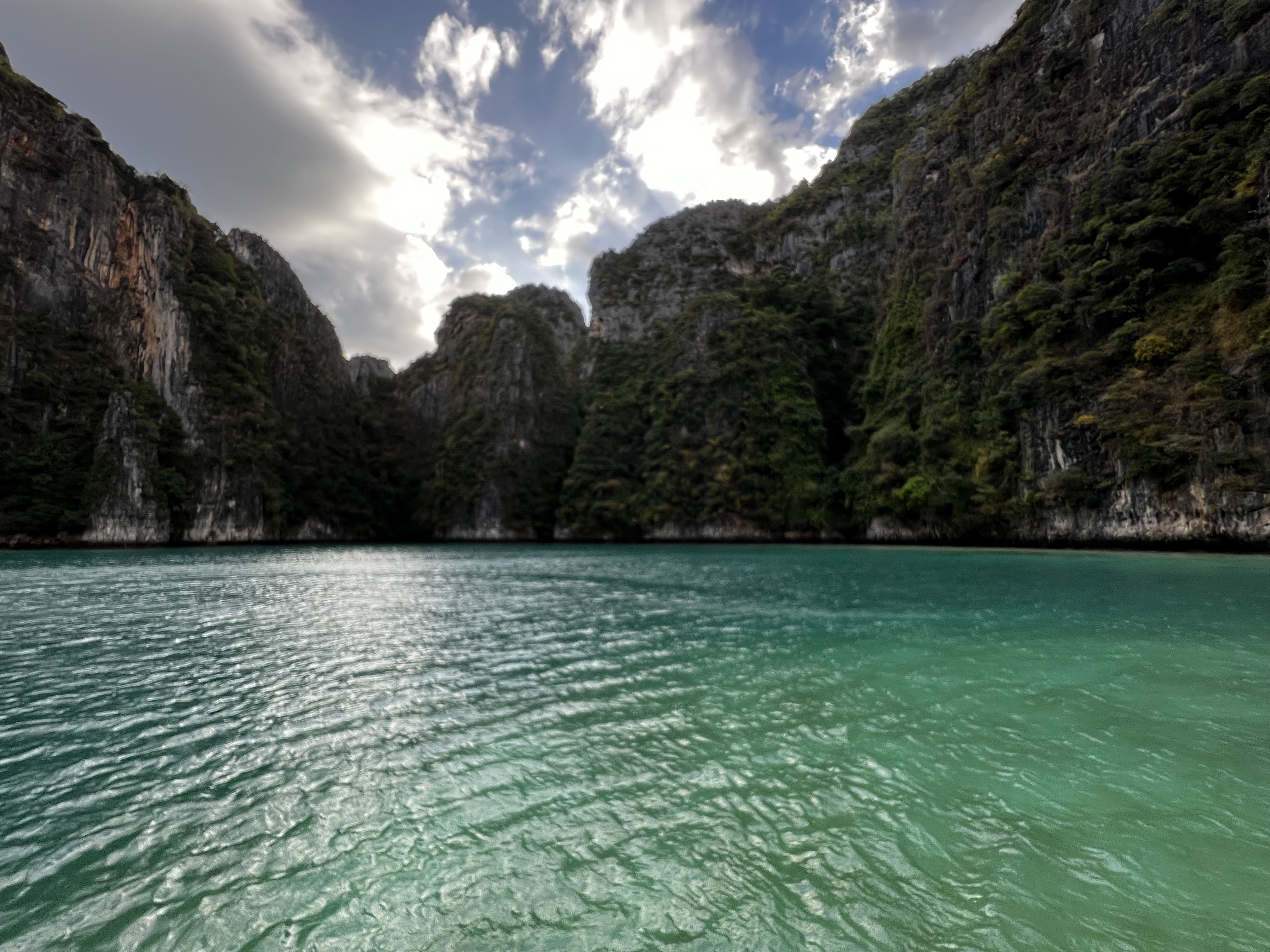 รูปถ่าย ไทย(Thailand) เกาะพีพีเล(Ko Phi Phi Ley) 2021-12 79