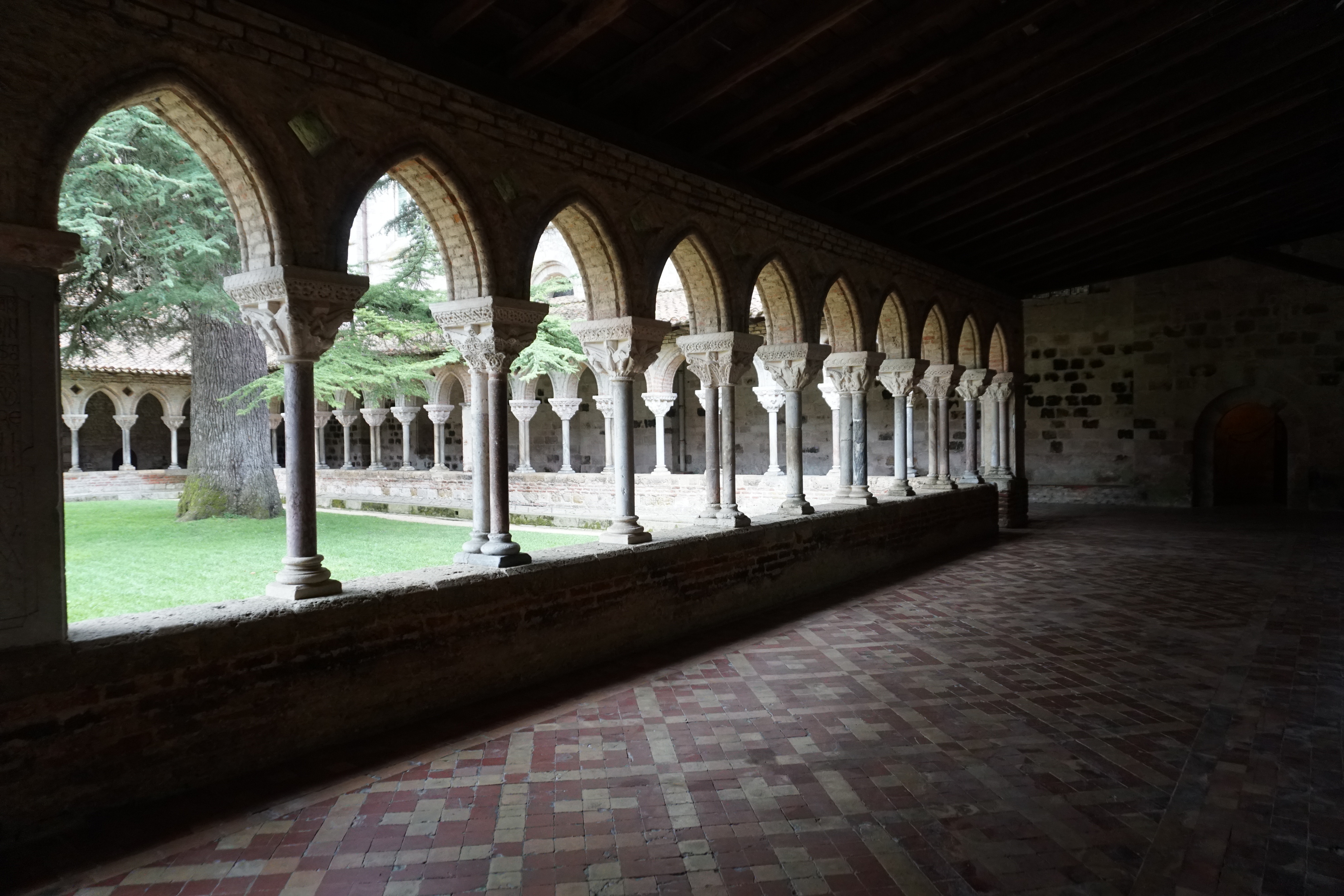 รูปถ่าย ฝรั่งเศส(France) มัวซัก(Moissac) แอบบีแซ็งปีแยร์เดอมัวซัก(Abbaye Saint-Pierre de Moissac) 2017-08 85