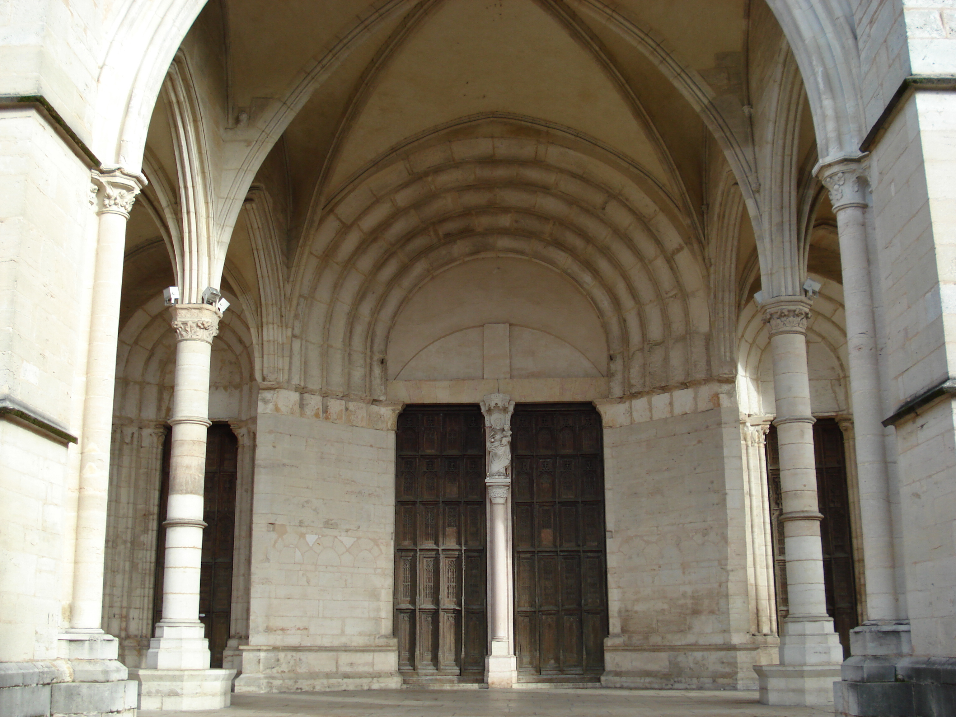 รูปถ่าย ฝรั่งเศส(France) โบนเนอ(Beaune) 2007-01 85