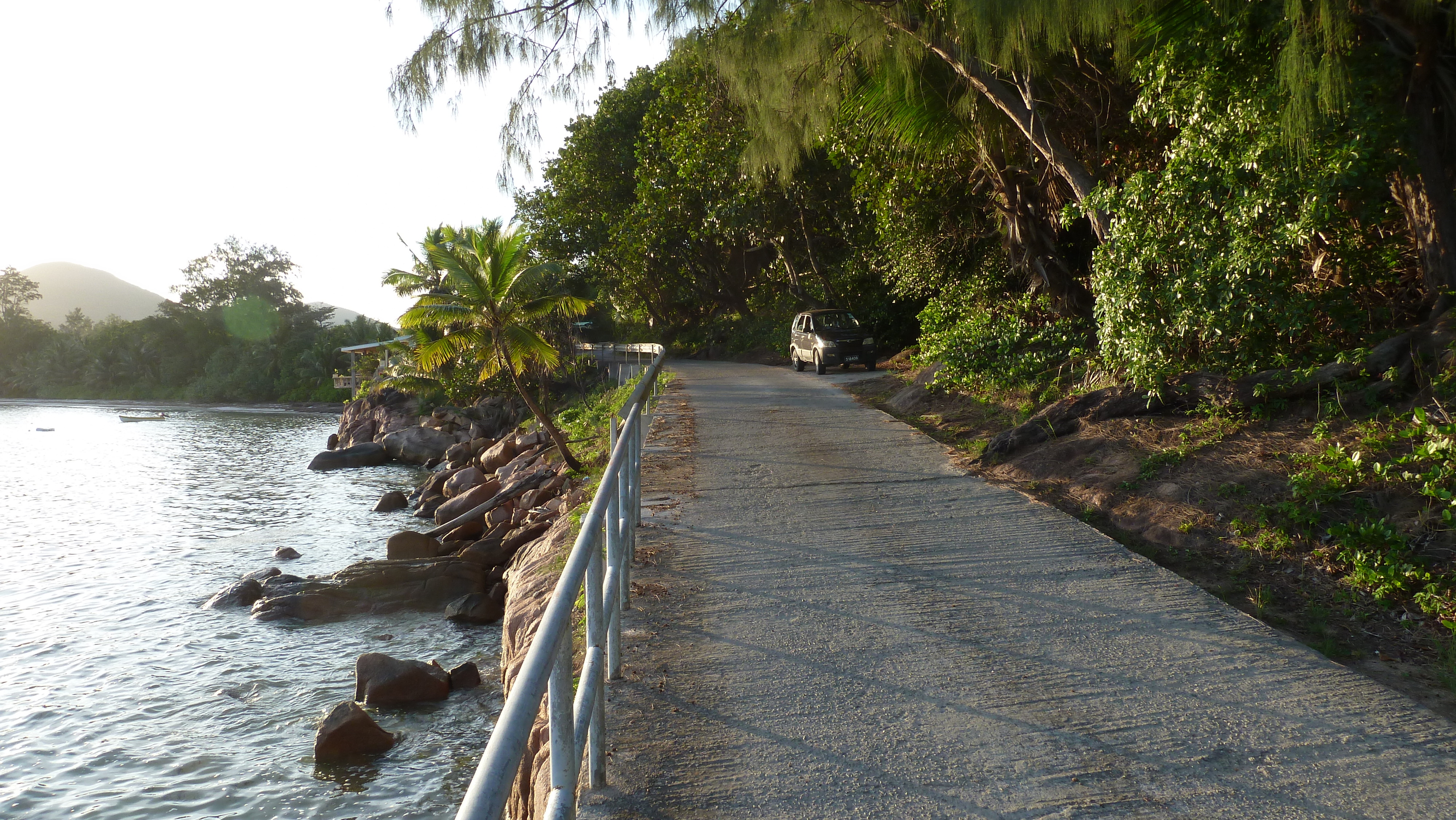รูปถ่าย เซเชลส์(Seychelles) เกาะปราลิน(Praslin) 2011-10 158