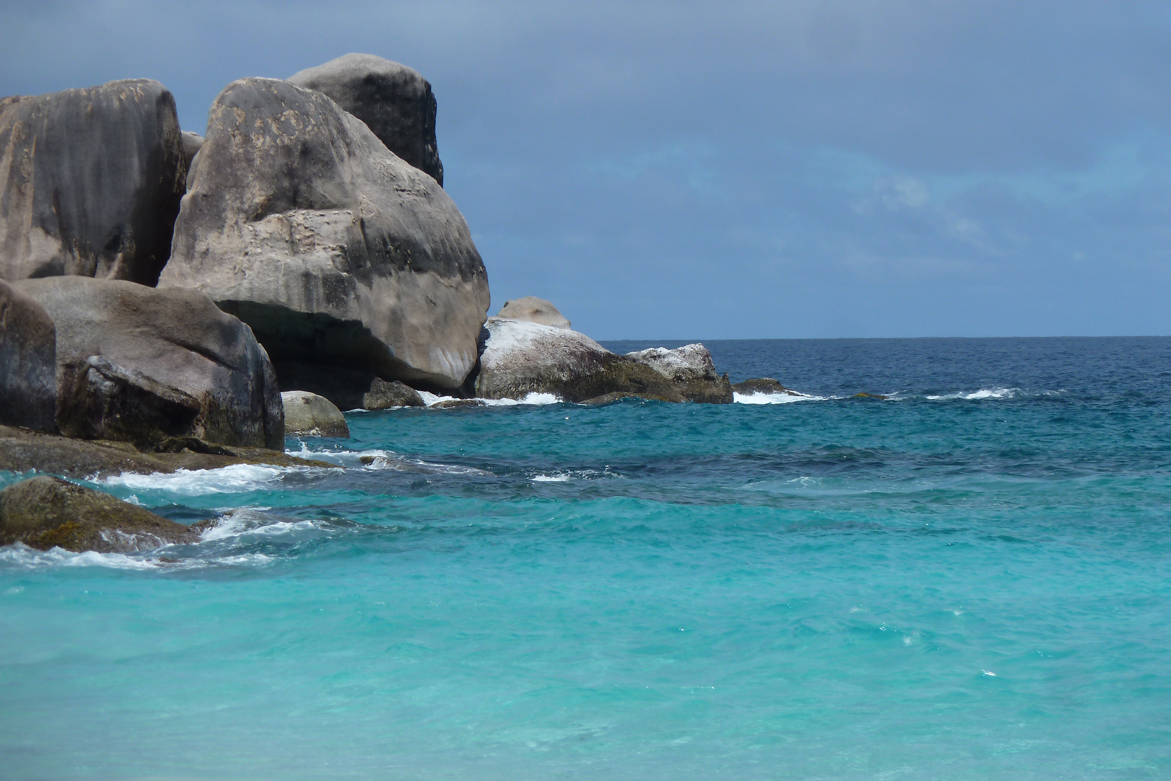 รูปถ่าย เซเชลส์(Seychelles) เกาะกร็องด์เซอร์(Grande Soeur) 2011-10 0