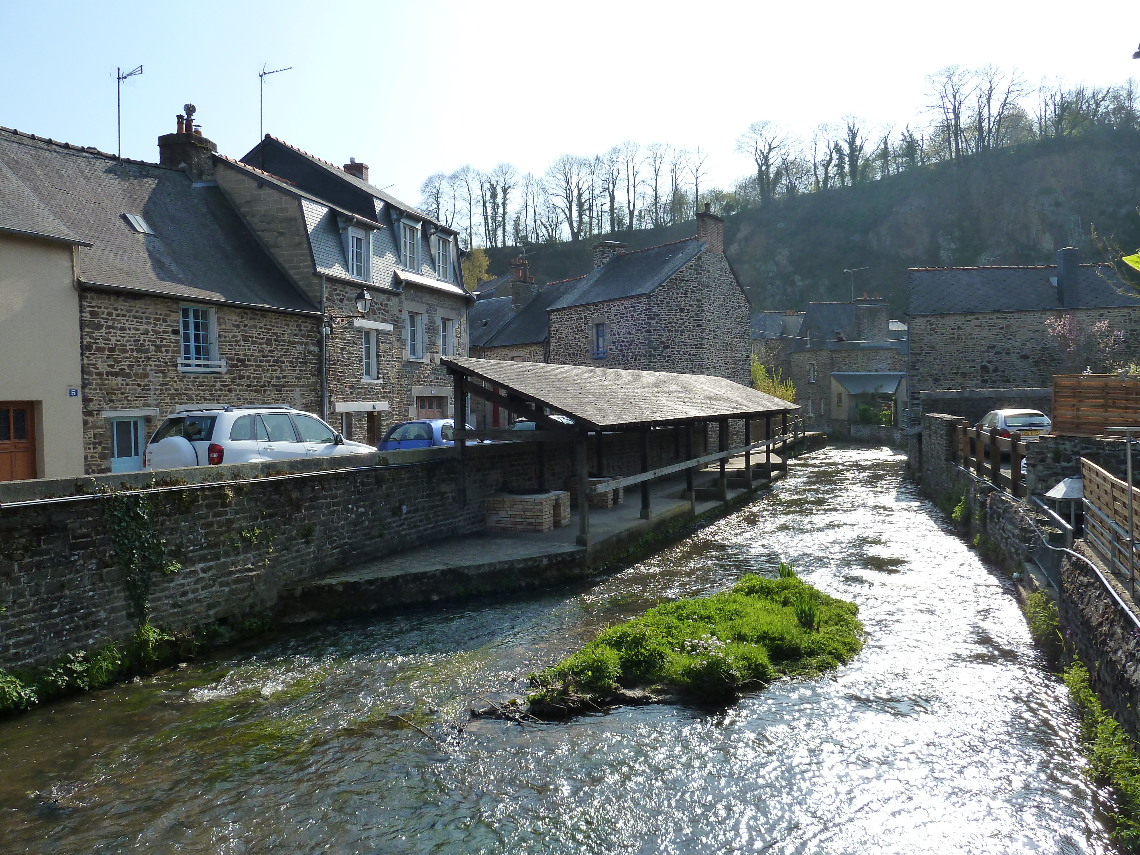 รูปถ่าย ฝรั่งเศส(France) ฟูแฌร์(Fougeres) 2010-04 201