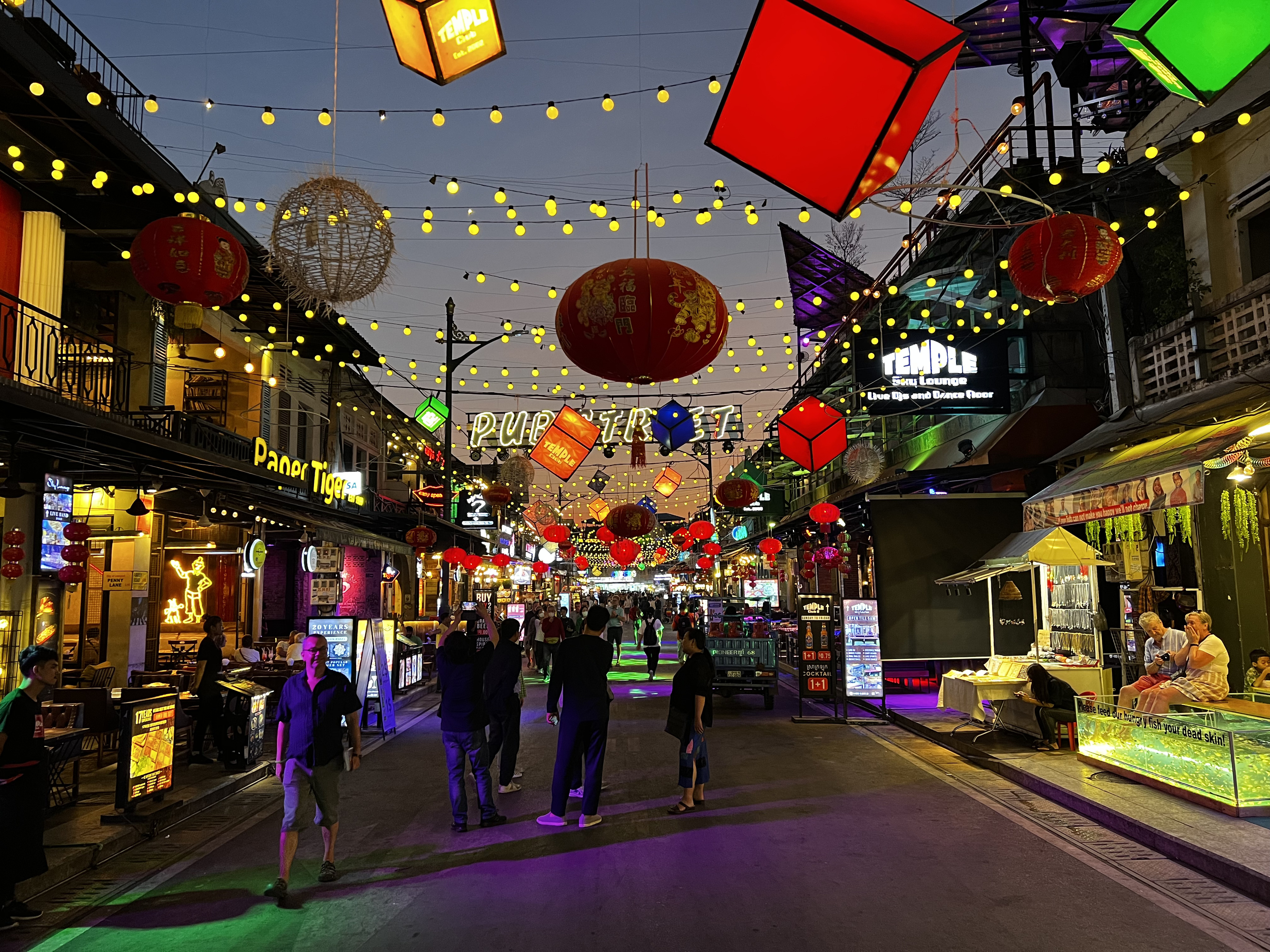 รูปถ่าย กัมพูชา(Cambodia) เสียมราฐ(Siem Reap) ถนนผับสตรีท(Pub Street) 2023-01 5