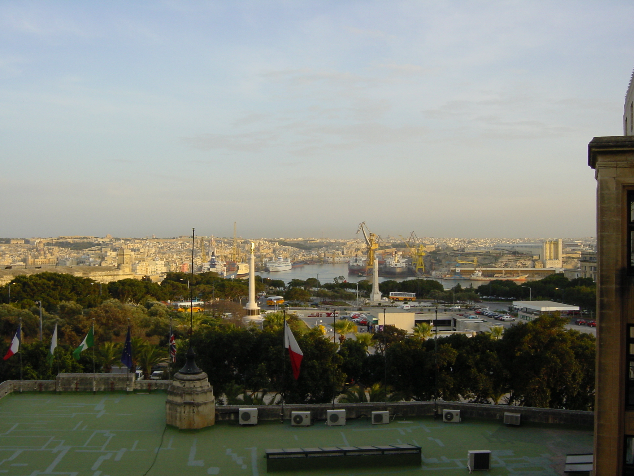รูปถ่าย มอลตา(Malta) โรงแรมเลอเมอริเดียน ฟีนิเชีย(Le Meridien Phoenicia Hotel) 2001-03 3