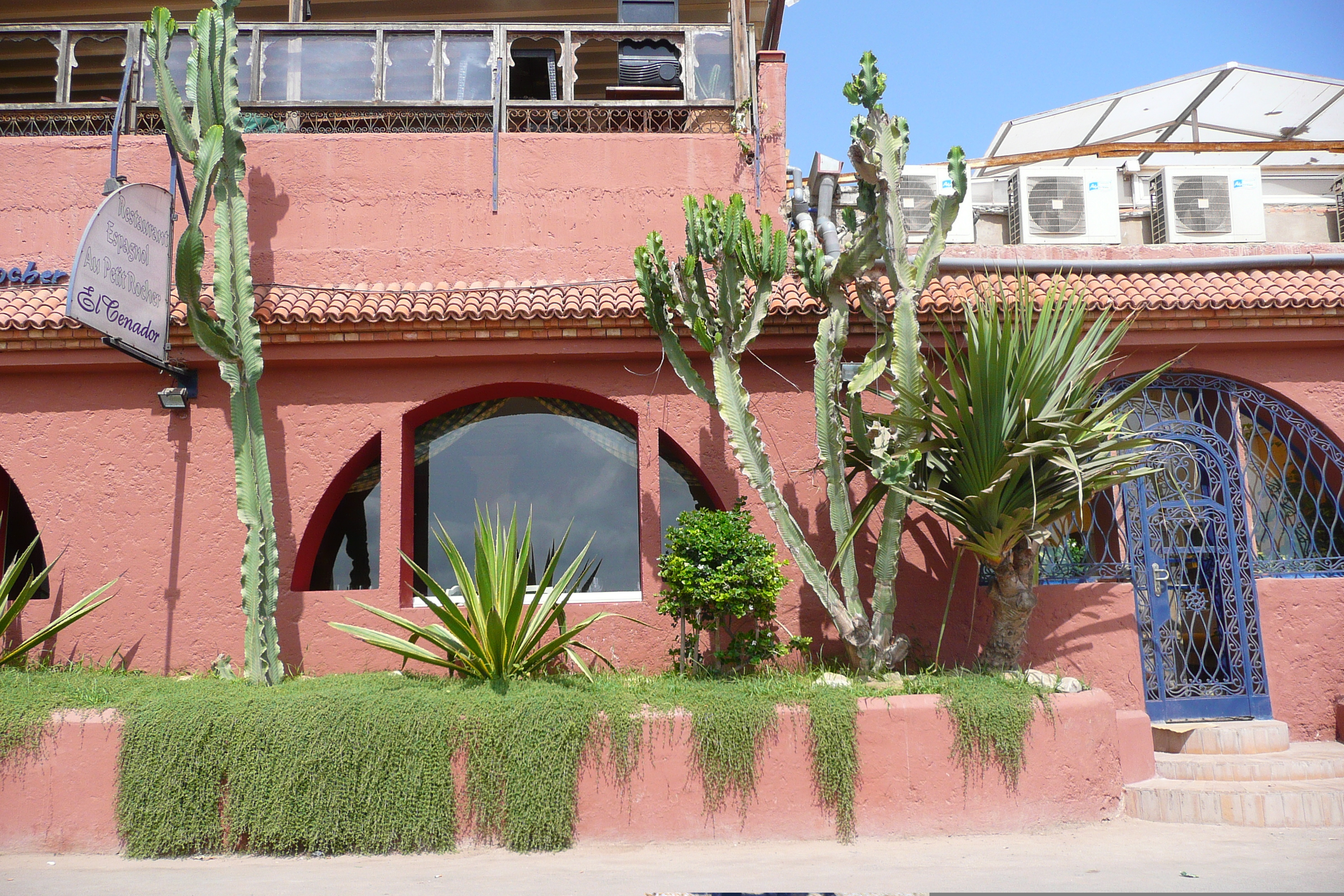 รูปถ่าย โมร็อกโก(Morocco) คาซาบลังกา(Casablanca) เลอปตีรอเช(Le petit rocher) 2008-07 4