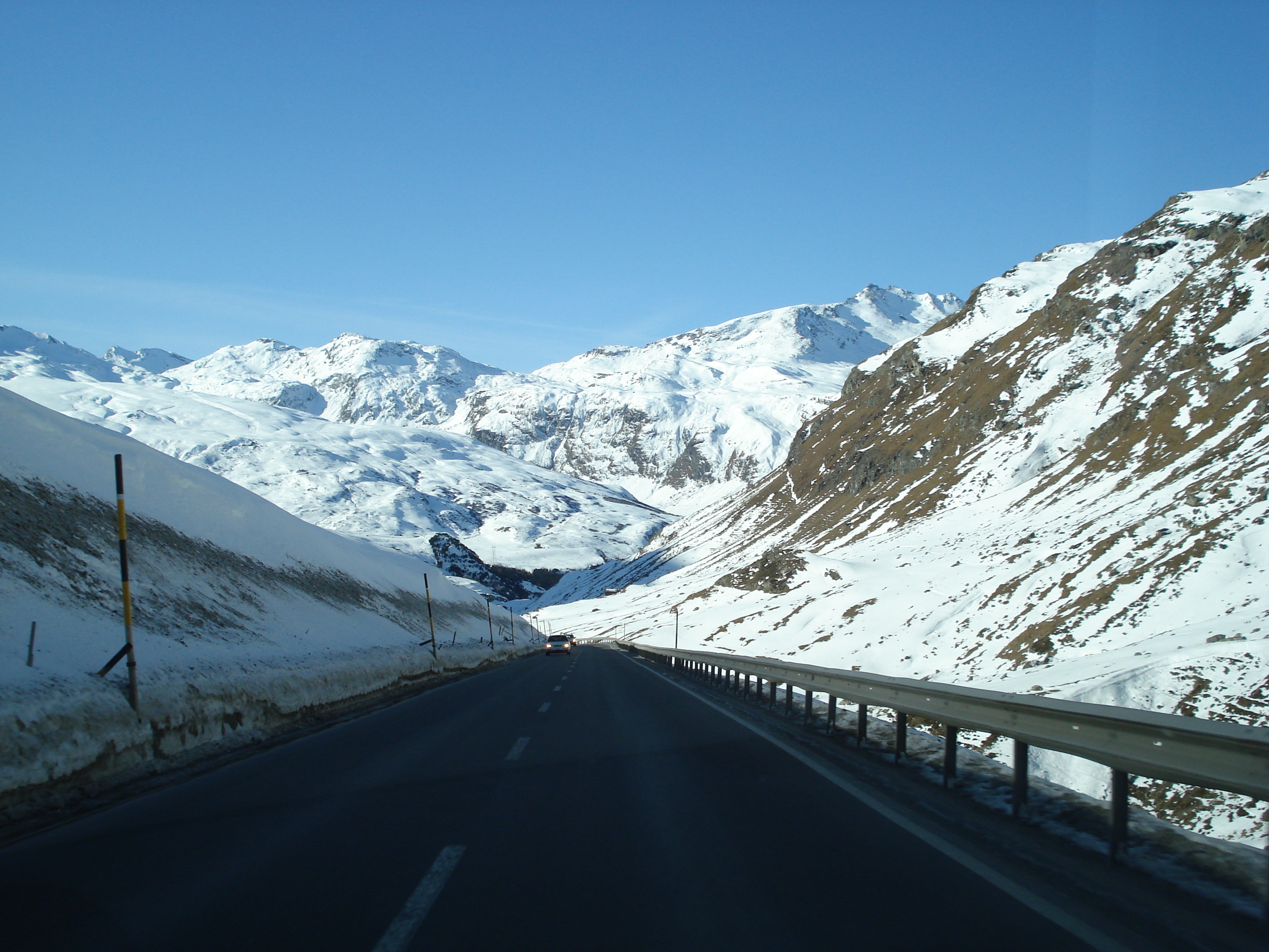 รูปถ่าย สวิสเซอร์แลนด์(Switzerland) ถนนจากคูร์ไปเซนต์มอริตซ์(Chur to St Moritz Road) 2007-01 96