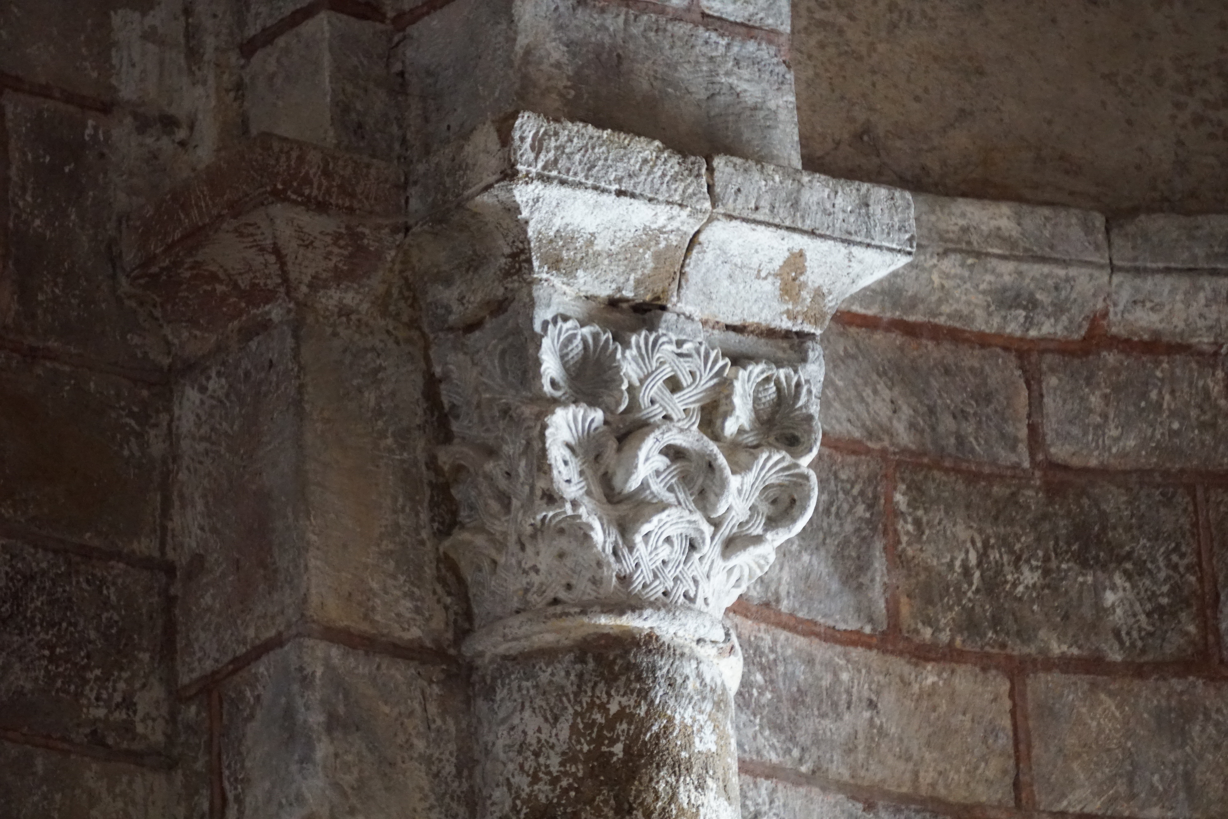 รูปถ่าย ฝรั่งเศส(France) กงก์(Conques) โบสถ์แซ็งต์-ฟัว เดอ กงก์(Abbatiale Sainte-Foy de Conques) 2018-04 8