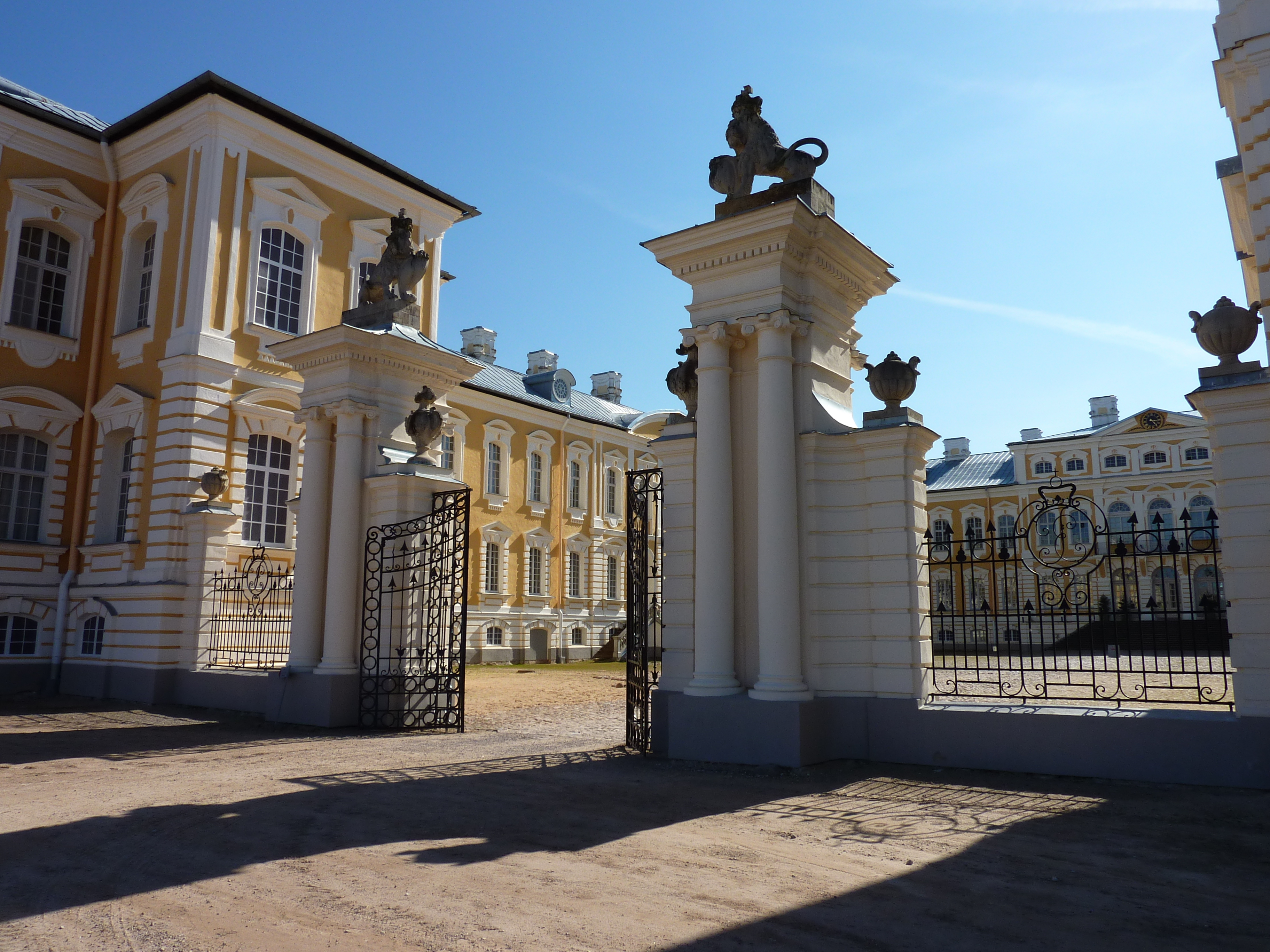 รูปถ่าย ลัตเวีย(Latvia) พระราชวังรุนดาเล(Rundale Palace) 2009-04 59