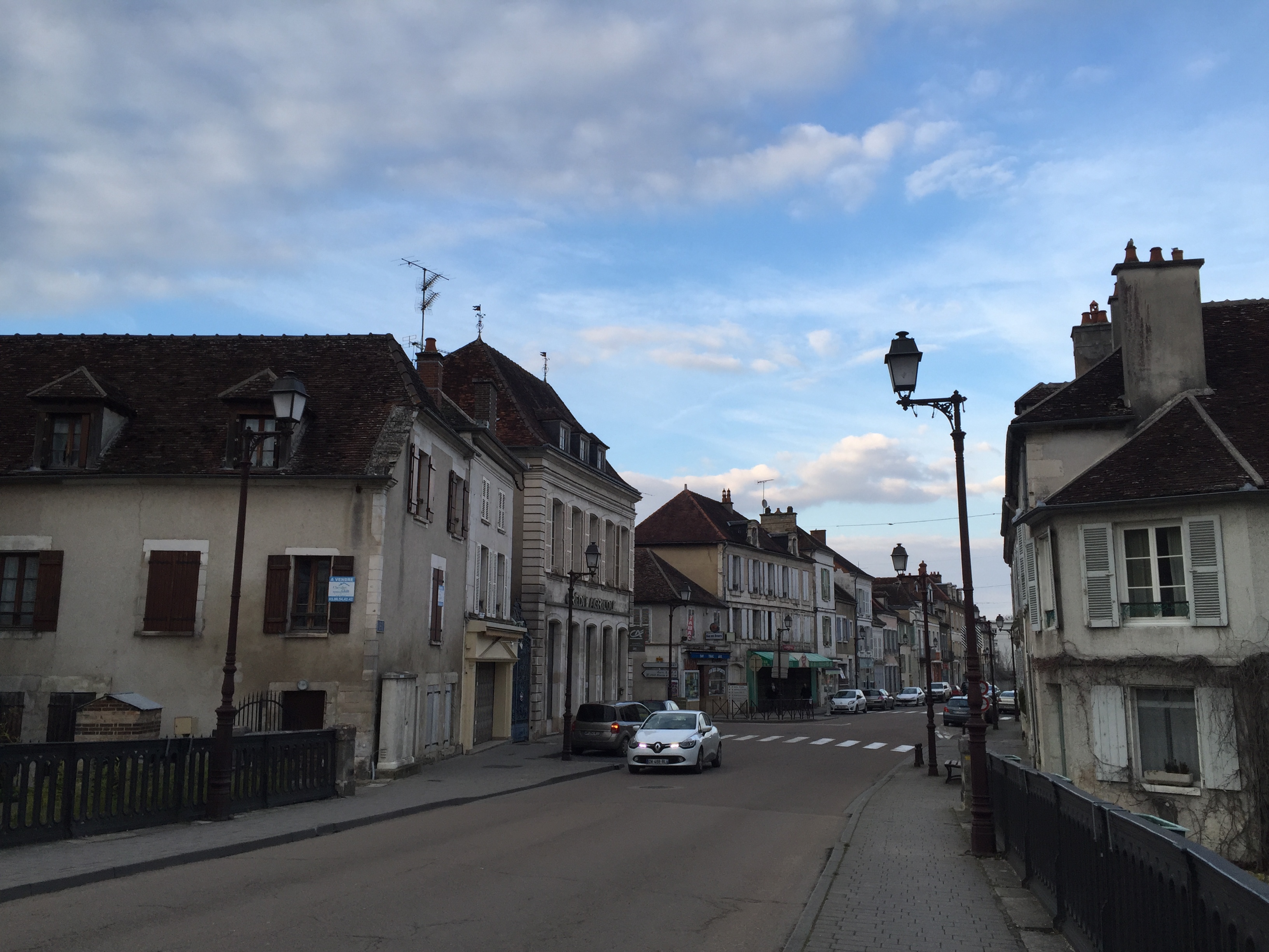 รูปถ่าย ฝรั่งเศส(France) ตอแนร์(Tonnerre) 2016-02 49