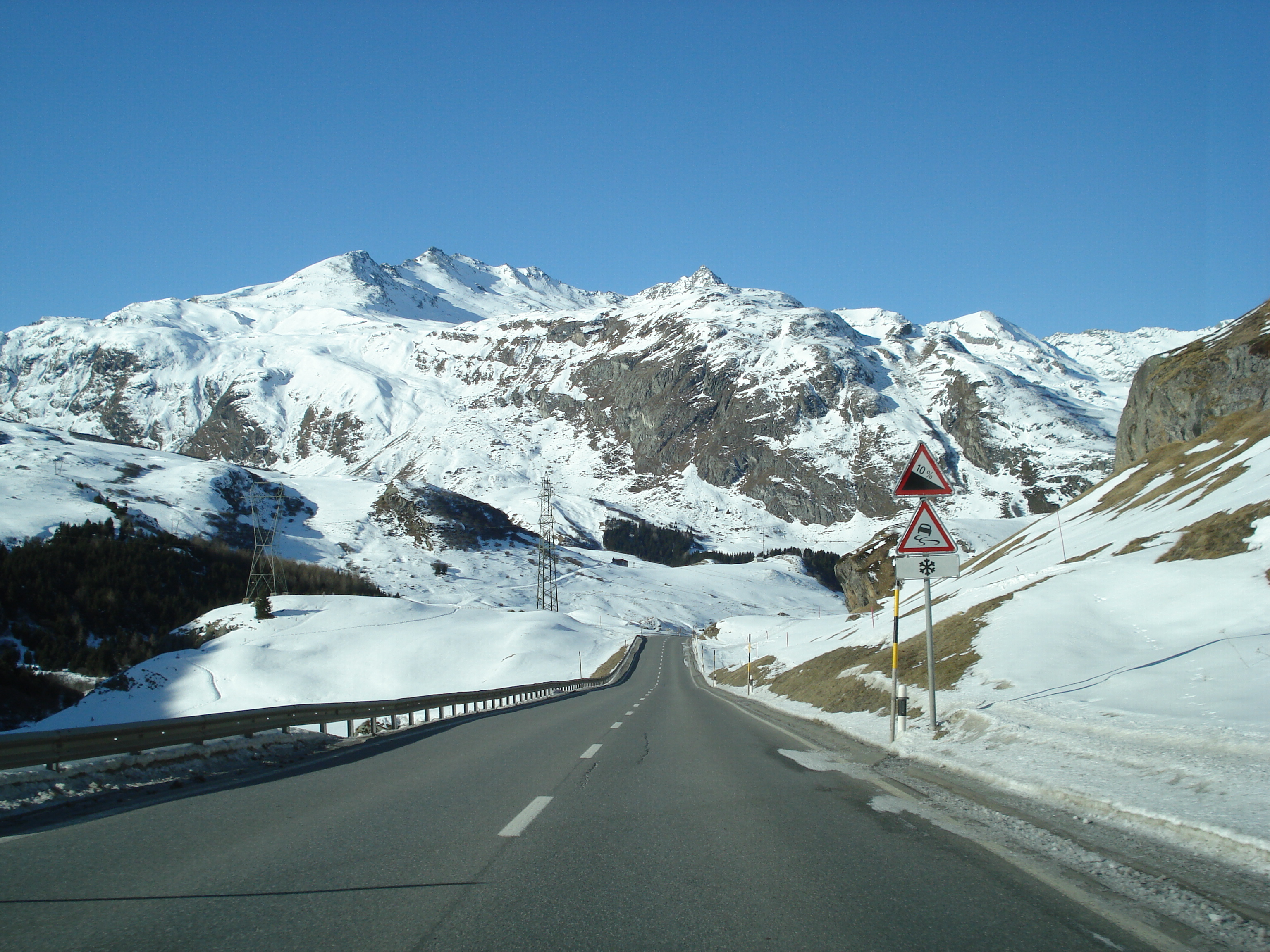 รูปถ่าย สวิสเซอร์แลนด์(Switzerland) ถนนจากคูร์ไปเซนต์มอริตซ์(Chur to St Moritz Road) 2007-01 103