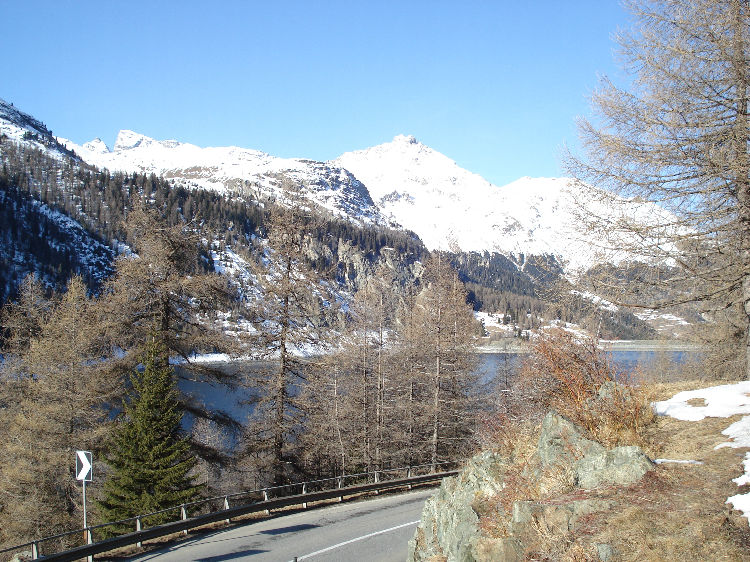 รูปถ่าย สวิสเซอร์แลนด์(Switzerland) ถนนจากคูร์ไปเซนต์มอริตซ์(Chur to St Moritz Road) 2007-01 88