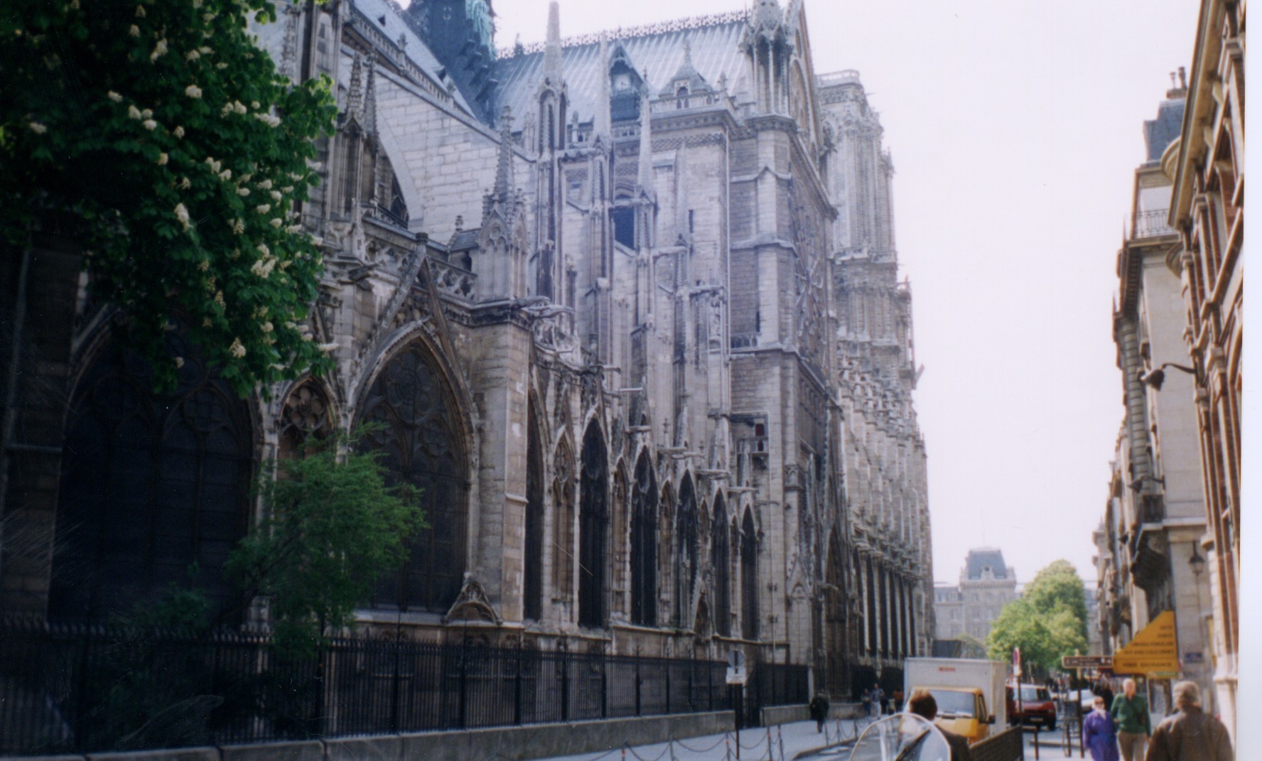 รูปถ่าย ฝรั่งเศส(France) ปารีส(Paris) มหาวิหารน็อทร์-ดาม(Notre Dame) 1996-05 10