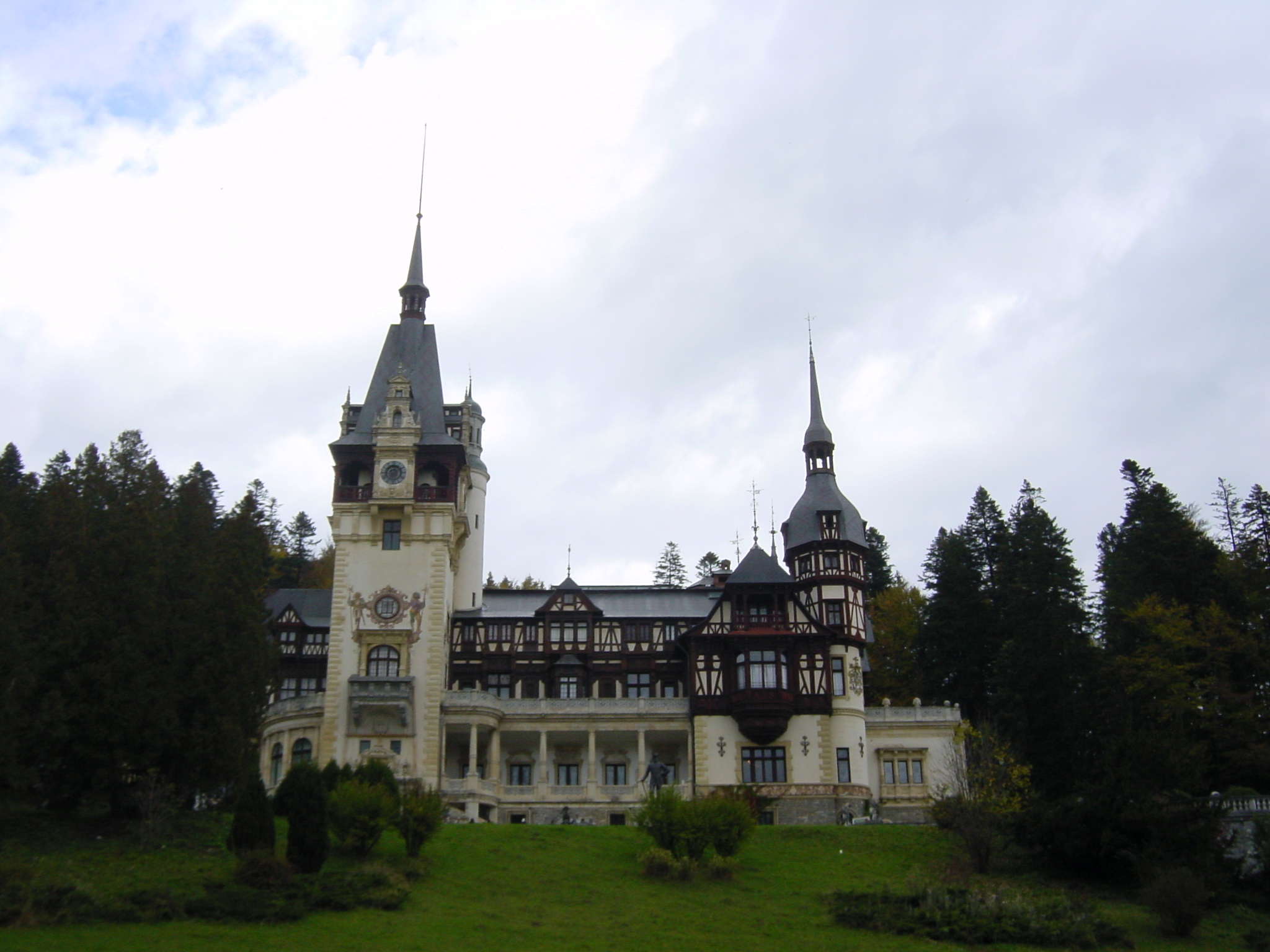 รูปถ่าย โรมาเนีย(Romania) สินายา(Sinaia) 2003-10 72