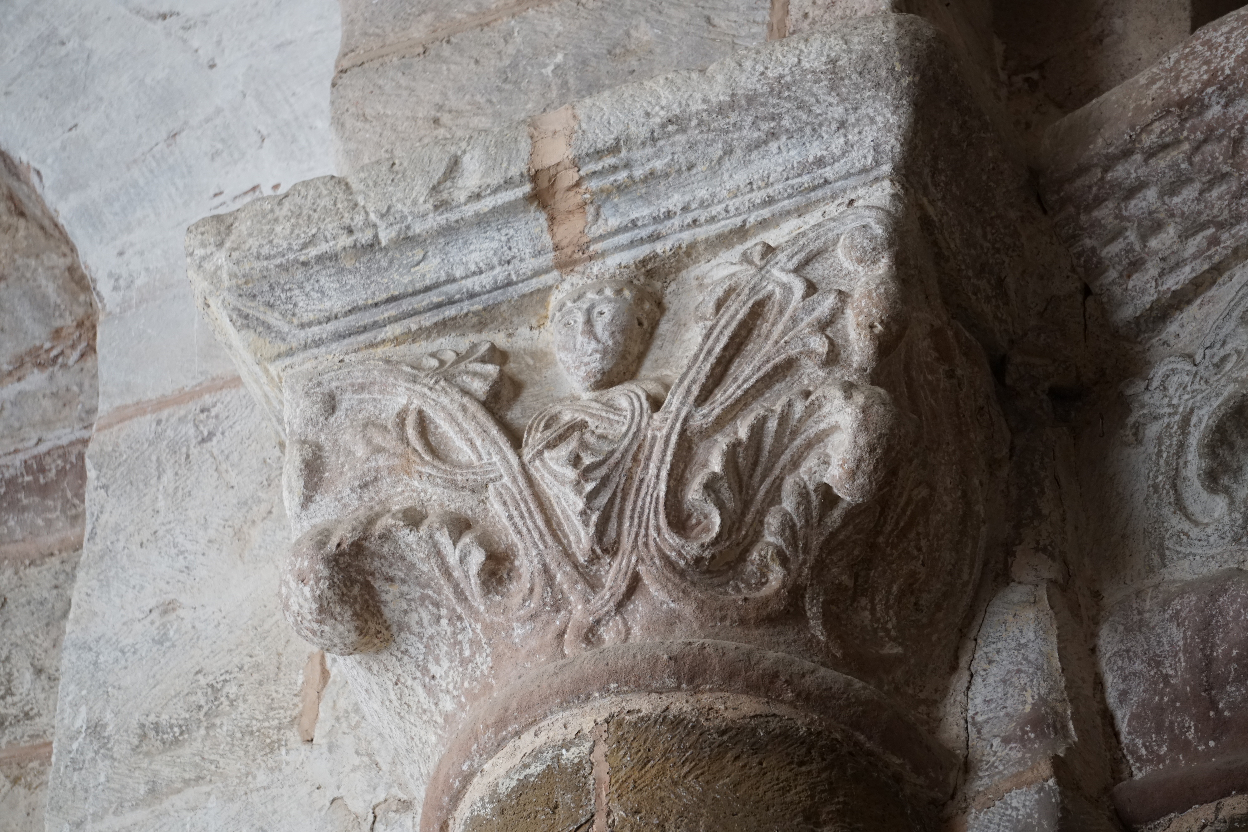 รูปถ่าย ฝรั่งเศส(France) กงก์(Conques) โบสถ์แซ็งต์-ฟัว เดอ กงก์(Abbatiale Sainte-Foy de Conques) 2018-04 11