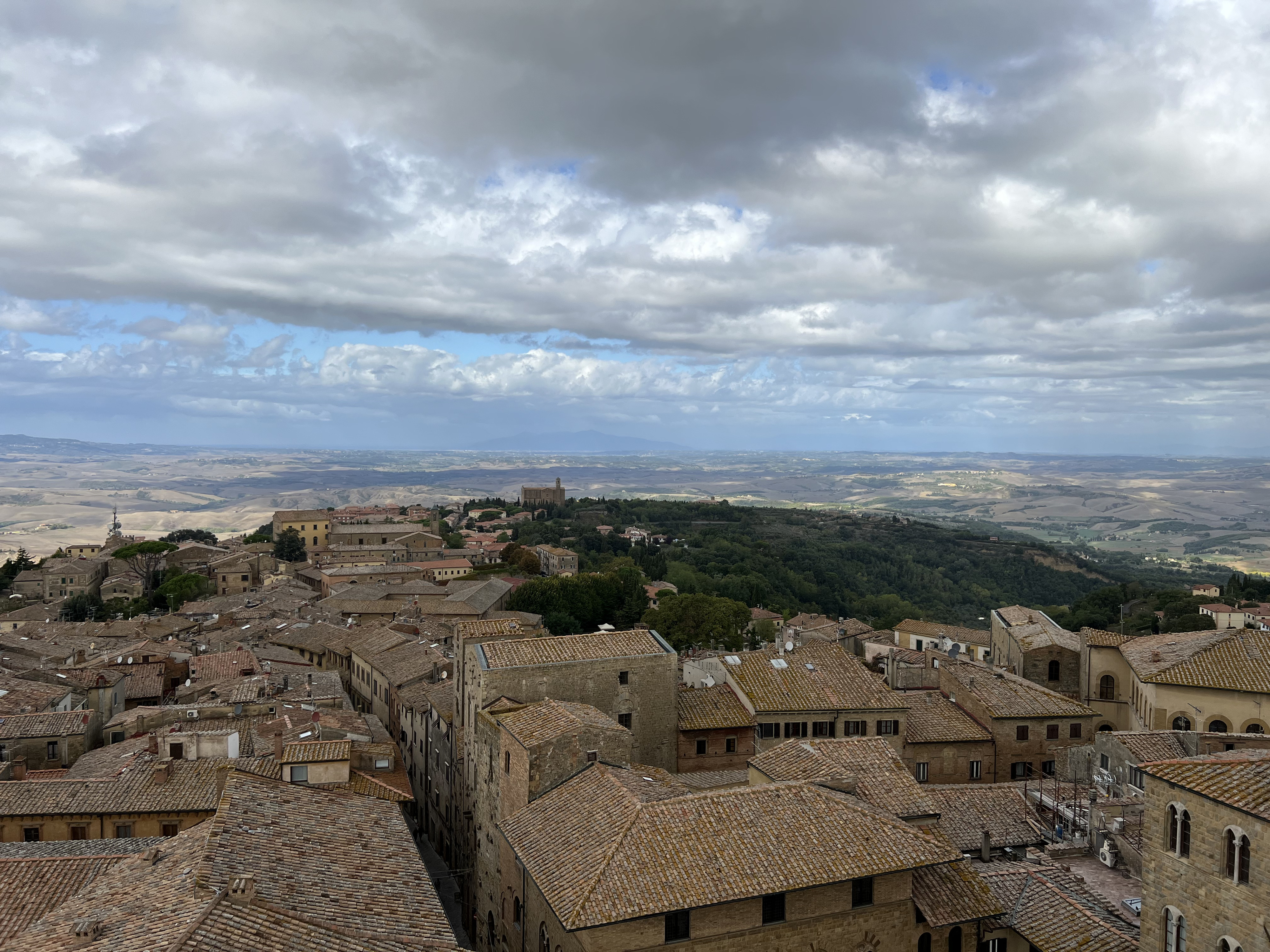รูปถ่าย อิตาลี(Italy) วอลแตร์รา(Volterra) วังเดย์ปรีโอรี(Palazzo dei Priori) 2021-09 74