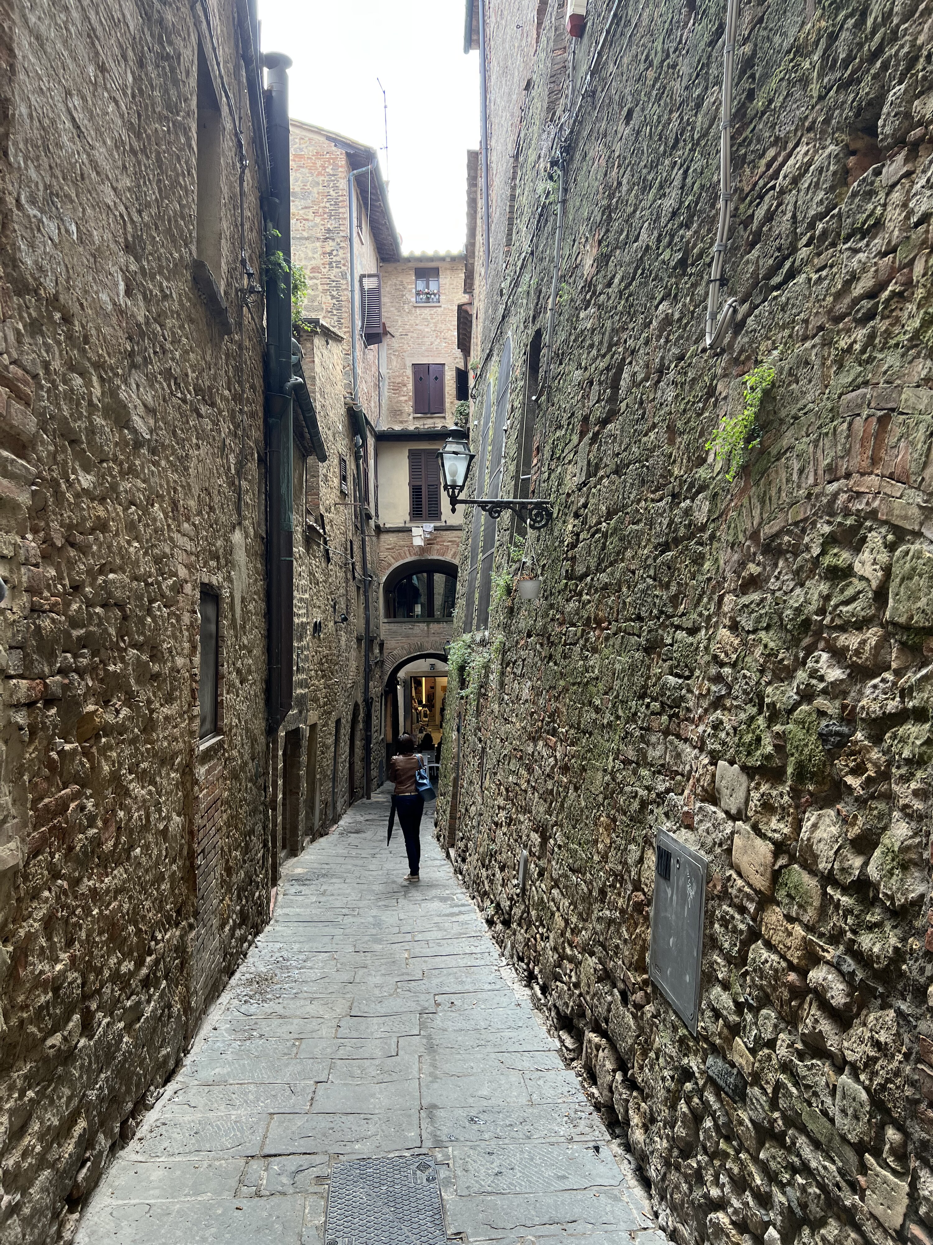 รูปถ่าย อิตาลี(Italy) วอลแตร์รา(Volterra) 2021-09 4