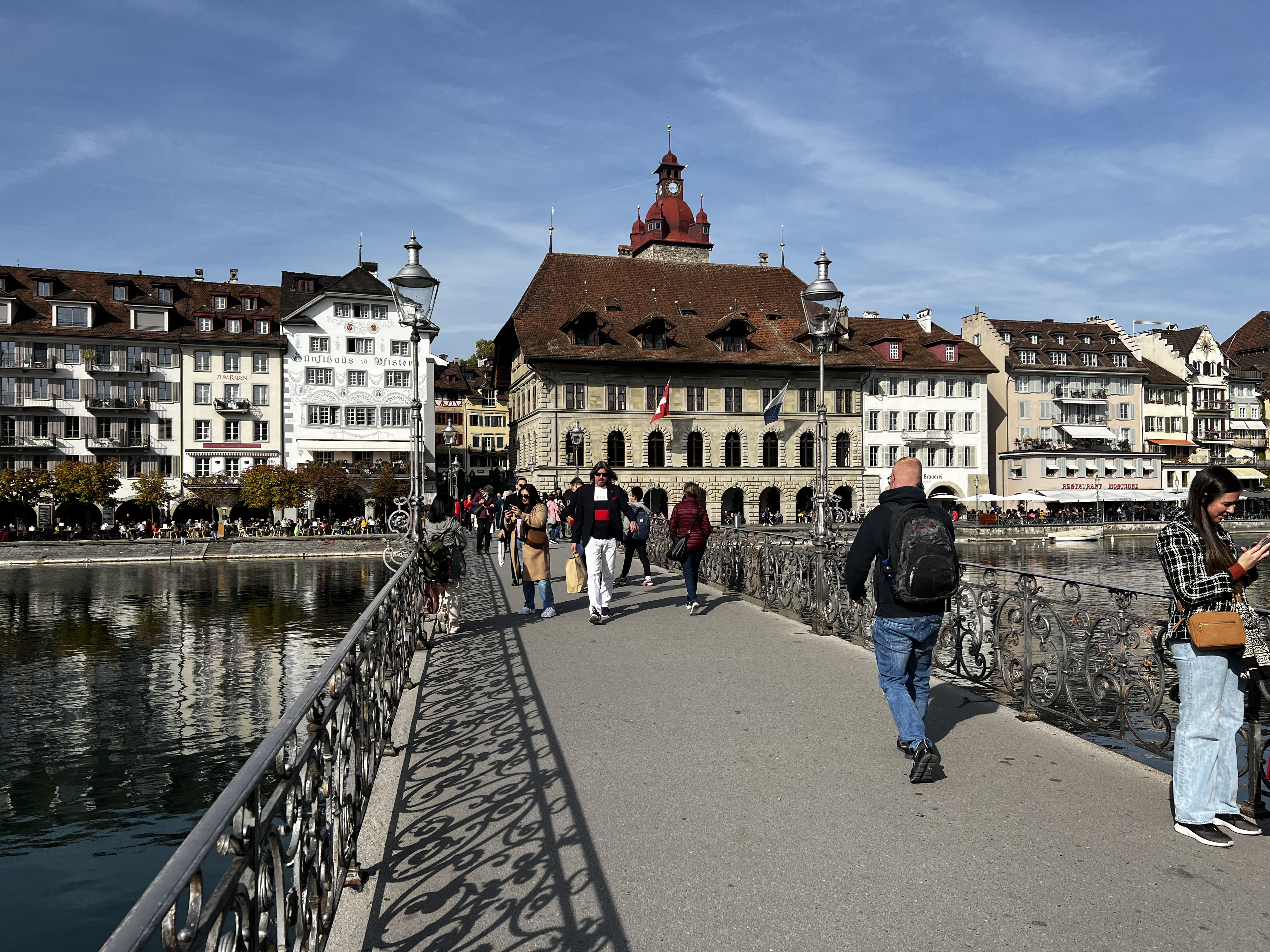 รูปถ่าย สวิสเซอร์แลนด์(Switzerland) ลูเซิร์น(Lucerne) 2023-10 1