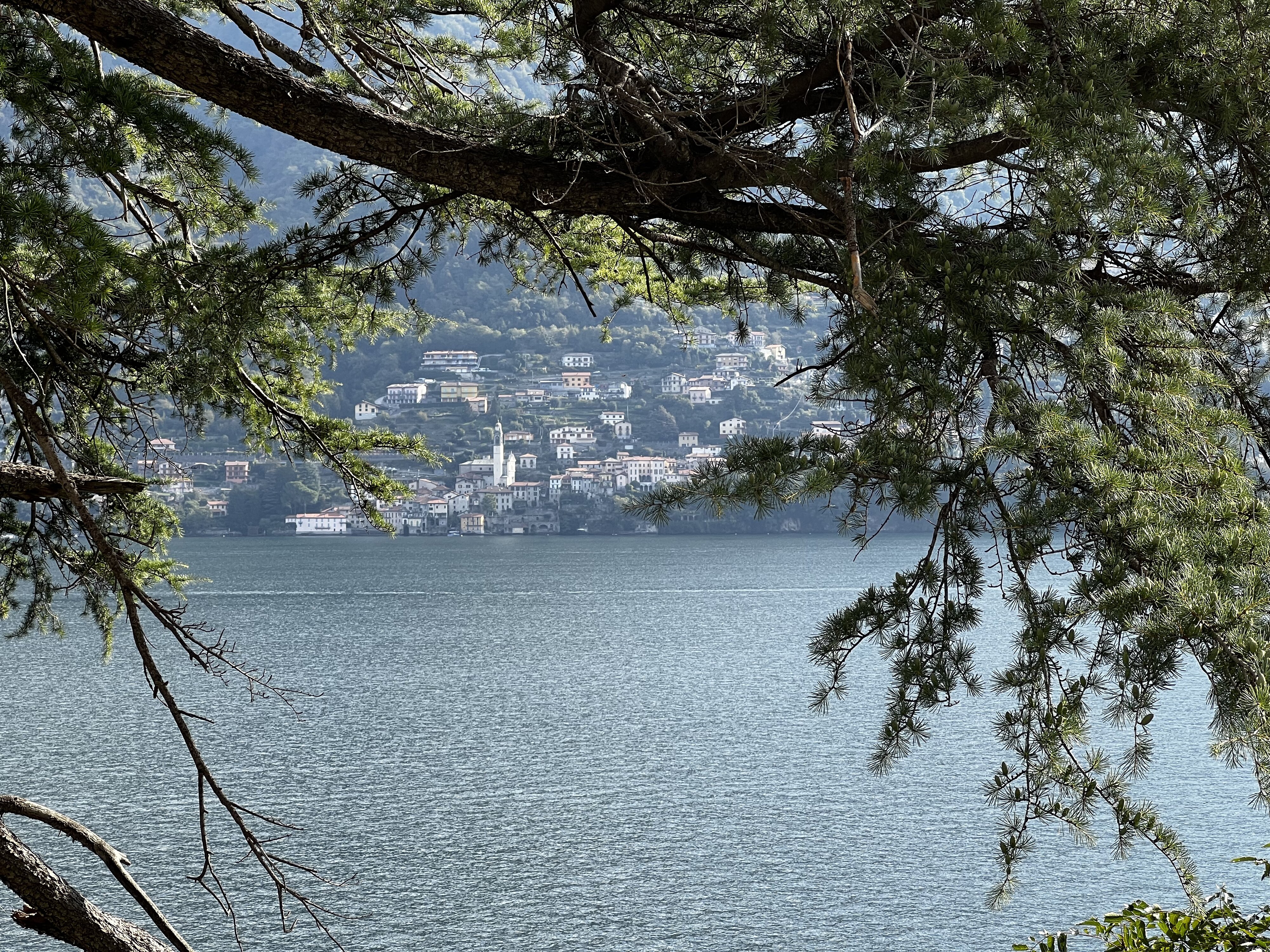 รูปถ่าย อิตาลี(Italy) ทะเลสาบโกโม(Lago di Como) 2023-10 20