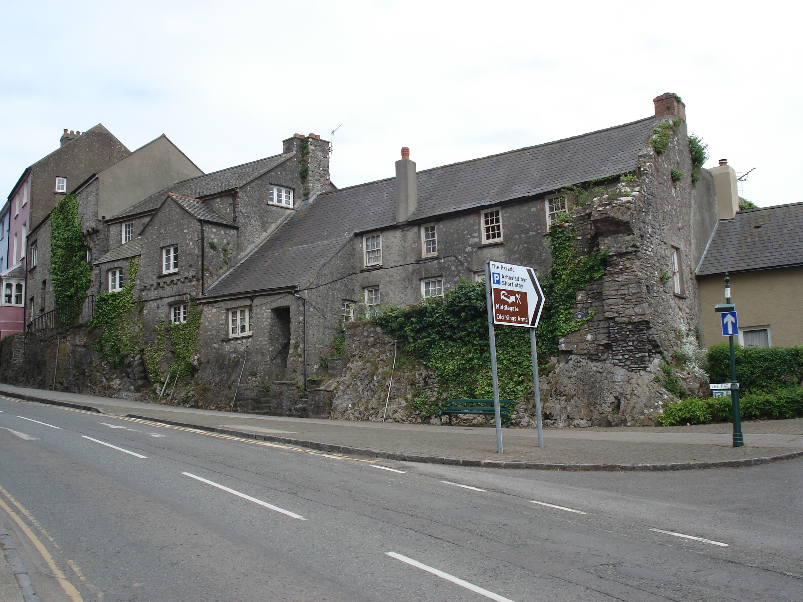 รูปถ่าย อังกฤษ(United Kingdom) เปมโบรคเชอร์(Pembrokeshire) เปมโบรค(Pembroke) 2006-05 5