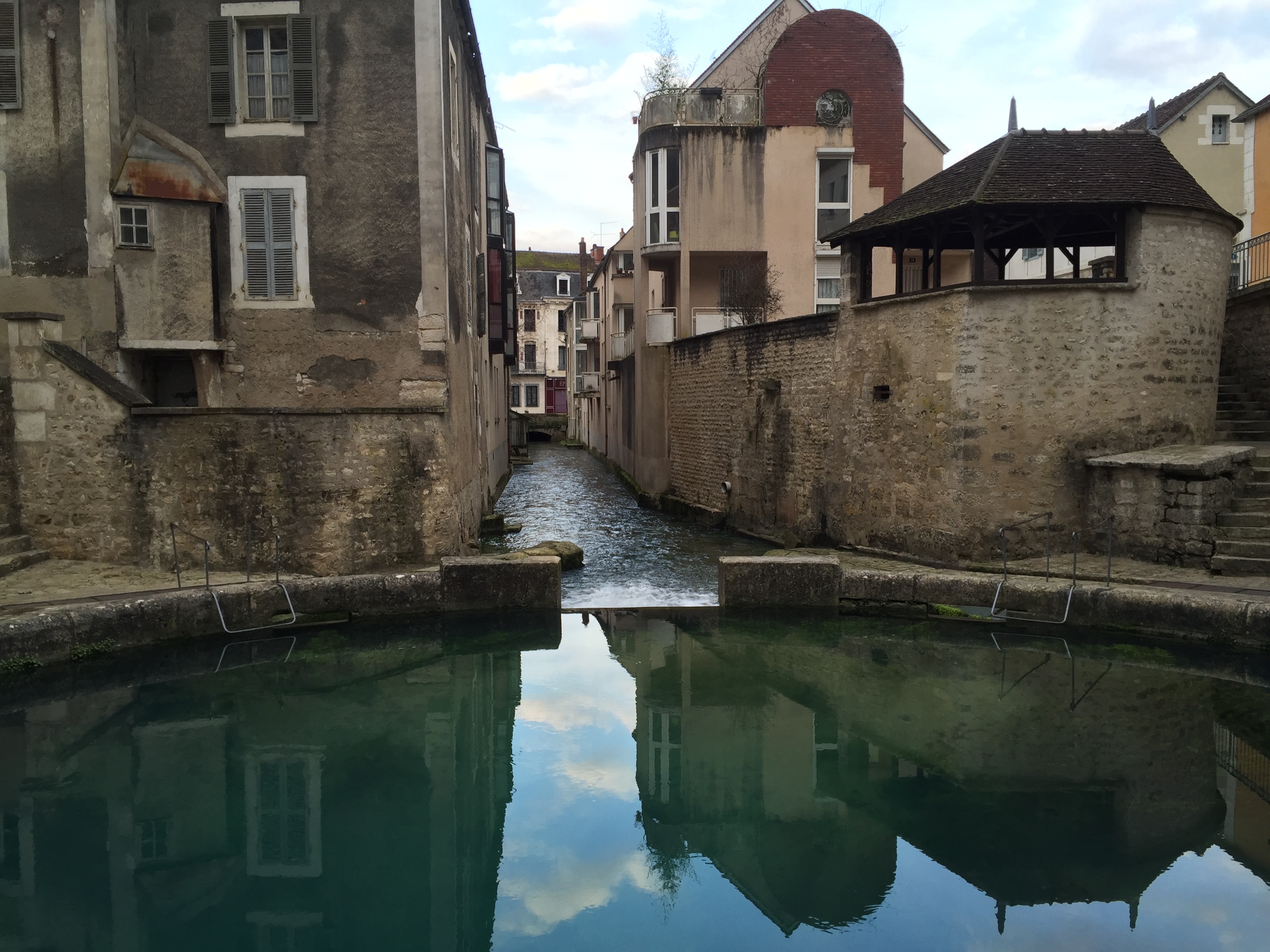 รูปถ่าย ฝรั่งเศส(France) ตอแนร์(Tonnerre) 2016-02 22