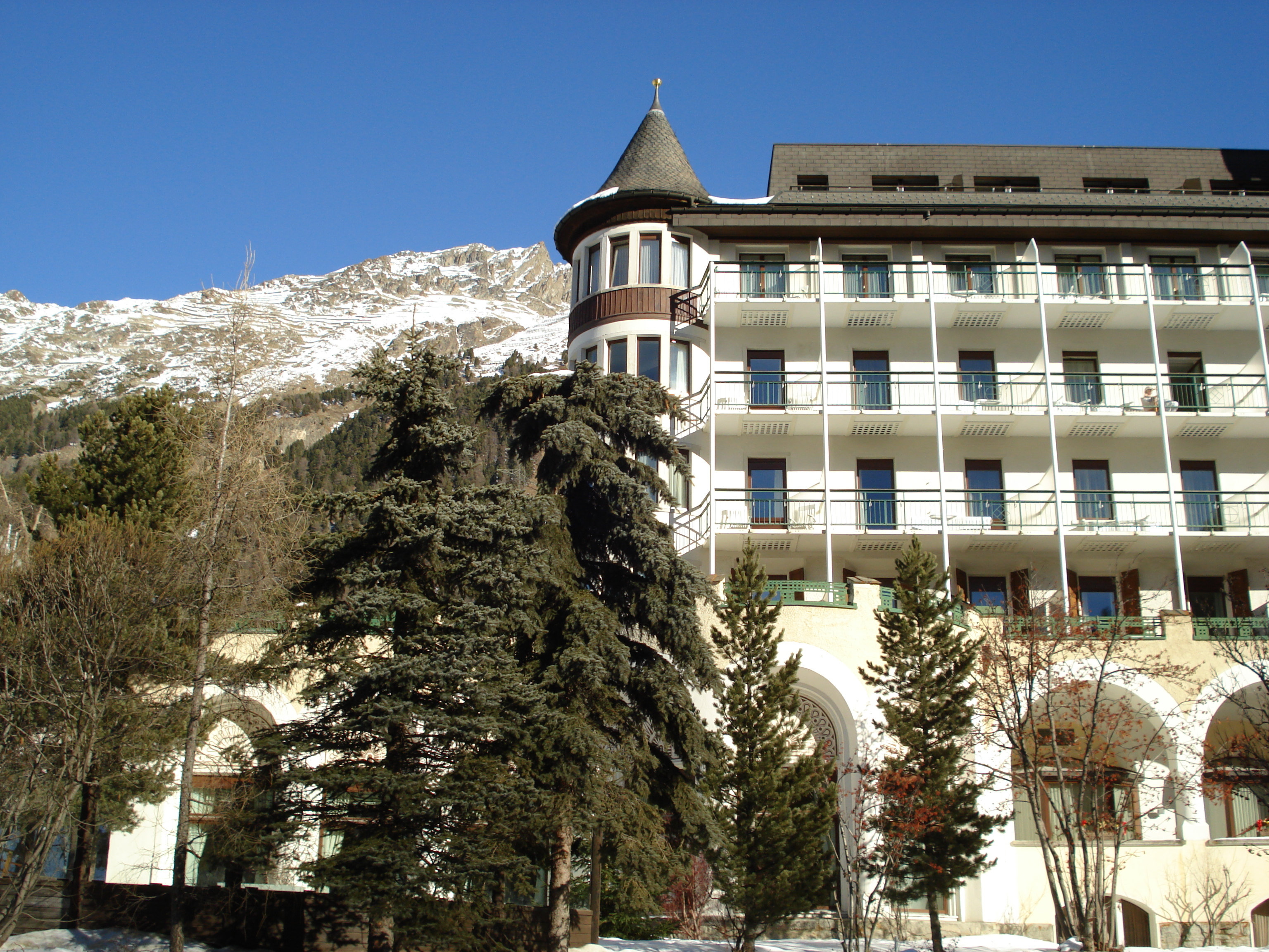 รูปถ่าย สวิสเซอร์แลนด์(Switzerland) ปองเทรซีน่า(Pontresina) 2007-01 22