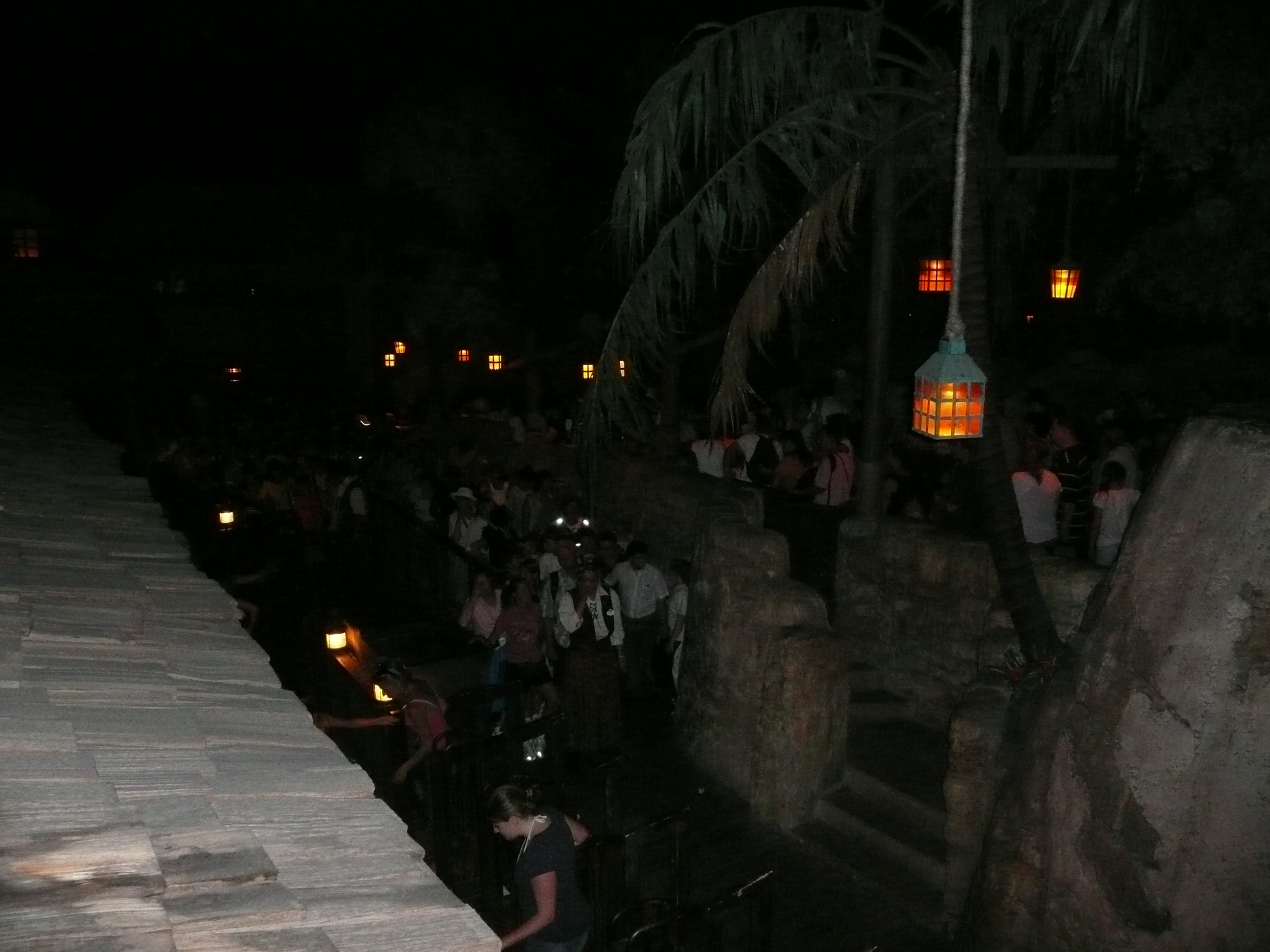 รูปถ่าย ฝรั่งเศส(France) ดิสนีย์แลนด์ปารีส(Disneyland Paris) ไพเรตส์ออฟเดอะแคริบเบียน(Pirates of the caribbean) 2007-07 40