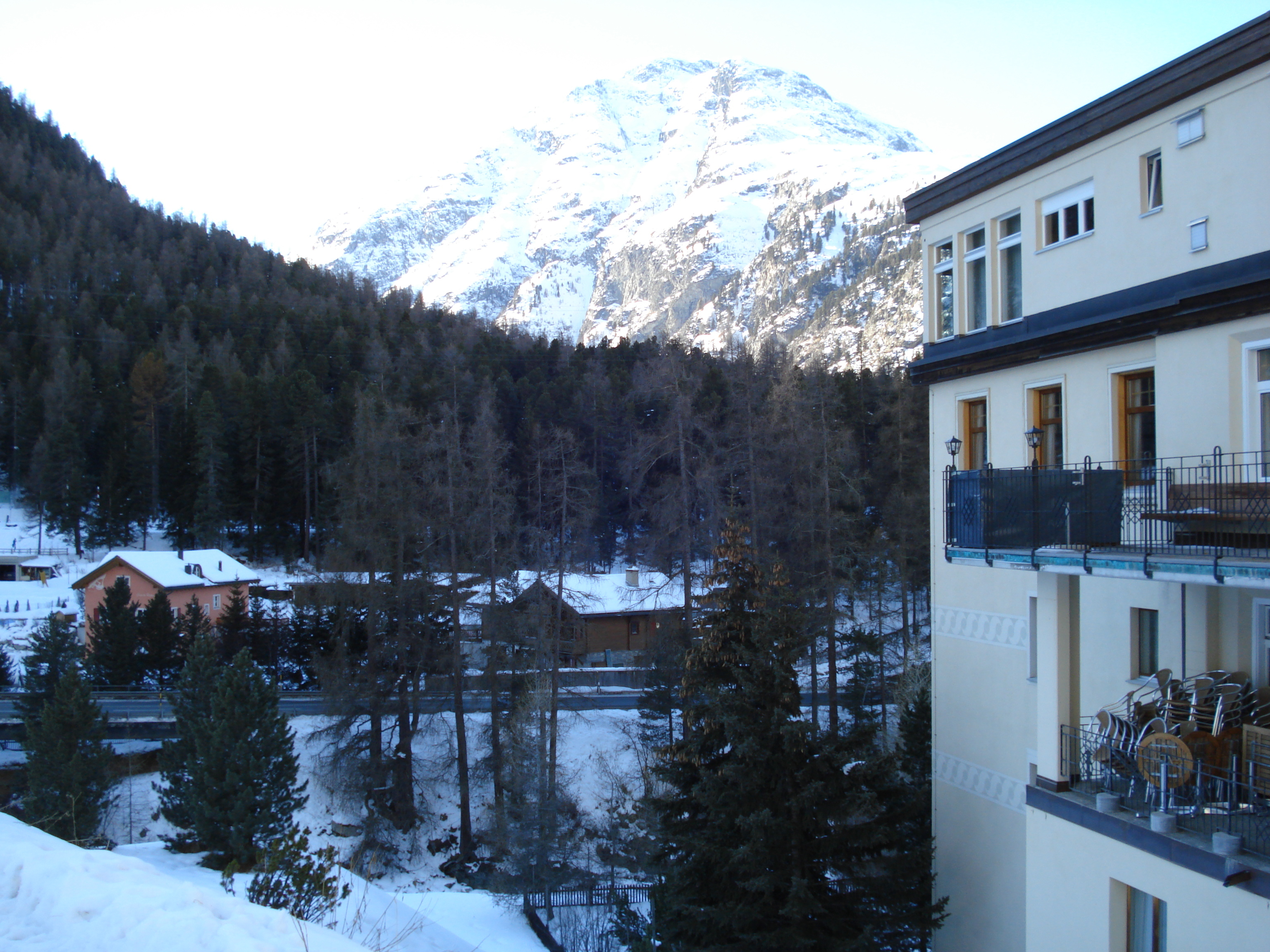 รูปถ่าย สวิสเซอร์แลนด์(Switzerland) ปองเทรซีน่า(Pontresina) 2007-01 147