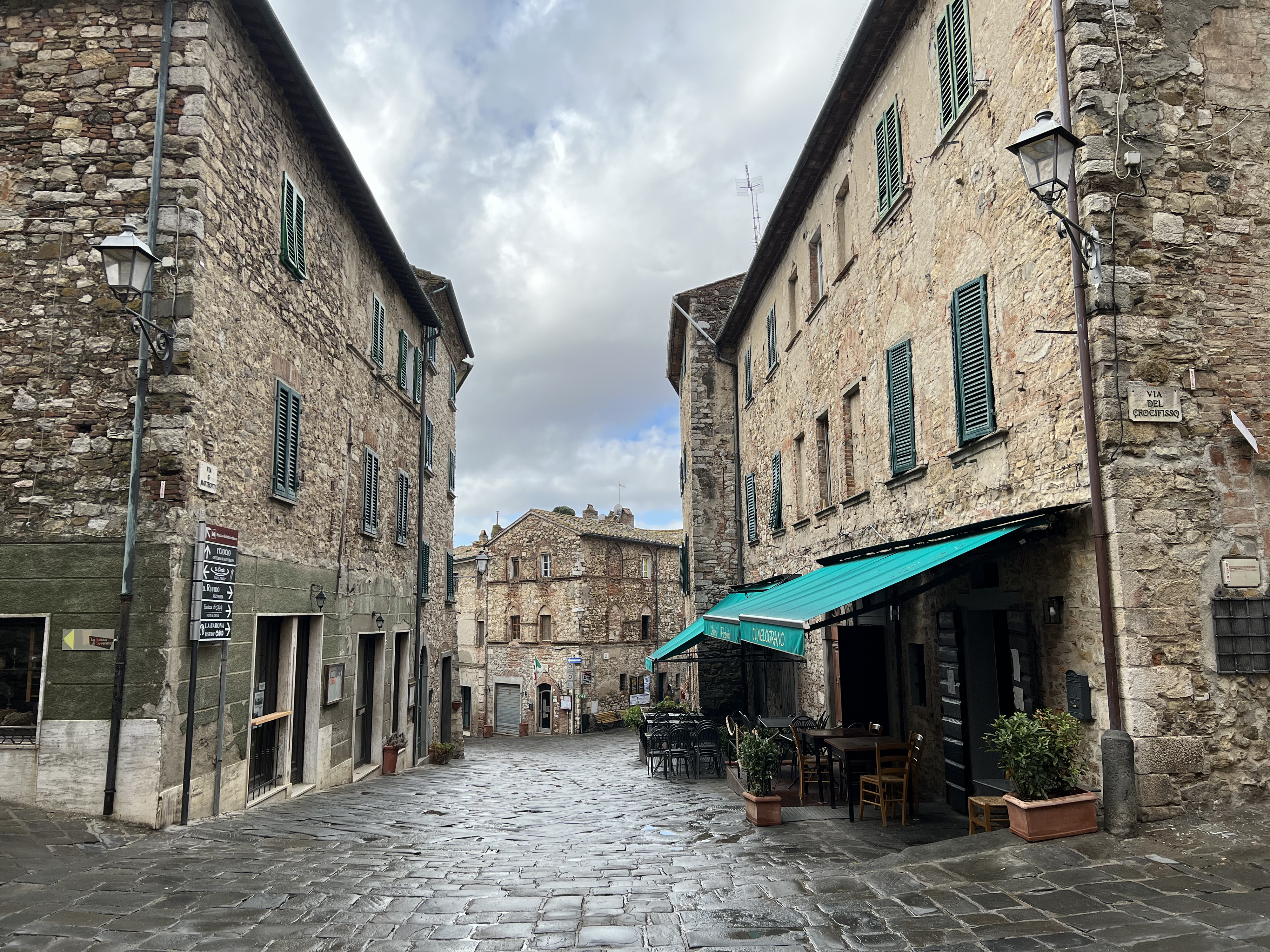 รูปถ่าย อิตาลี(Italy) ซูเวเรโต(Suvereto) 2021-09 18