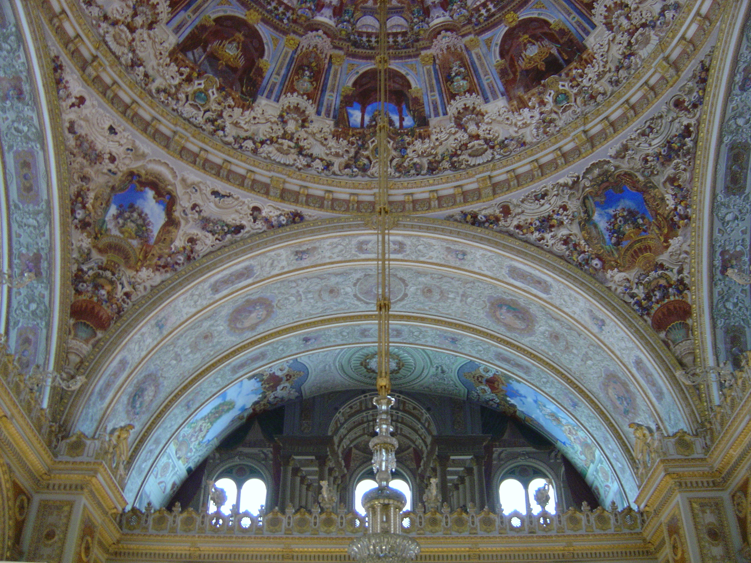 รูปถ่าย ตุรกี(Turkey) อิสตันบูล(Istanbul) พระราชวังโดลมาบาห์เช(Dolmabahce Palace) 2004-12 62