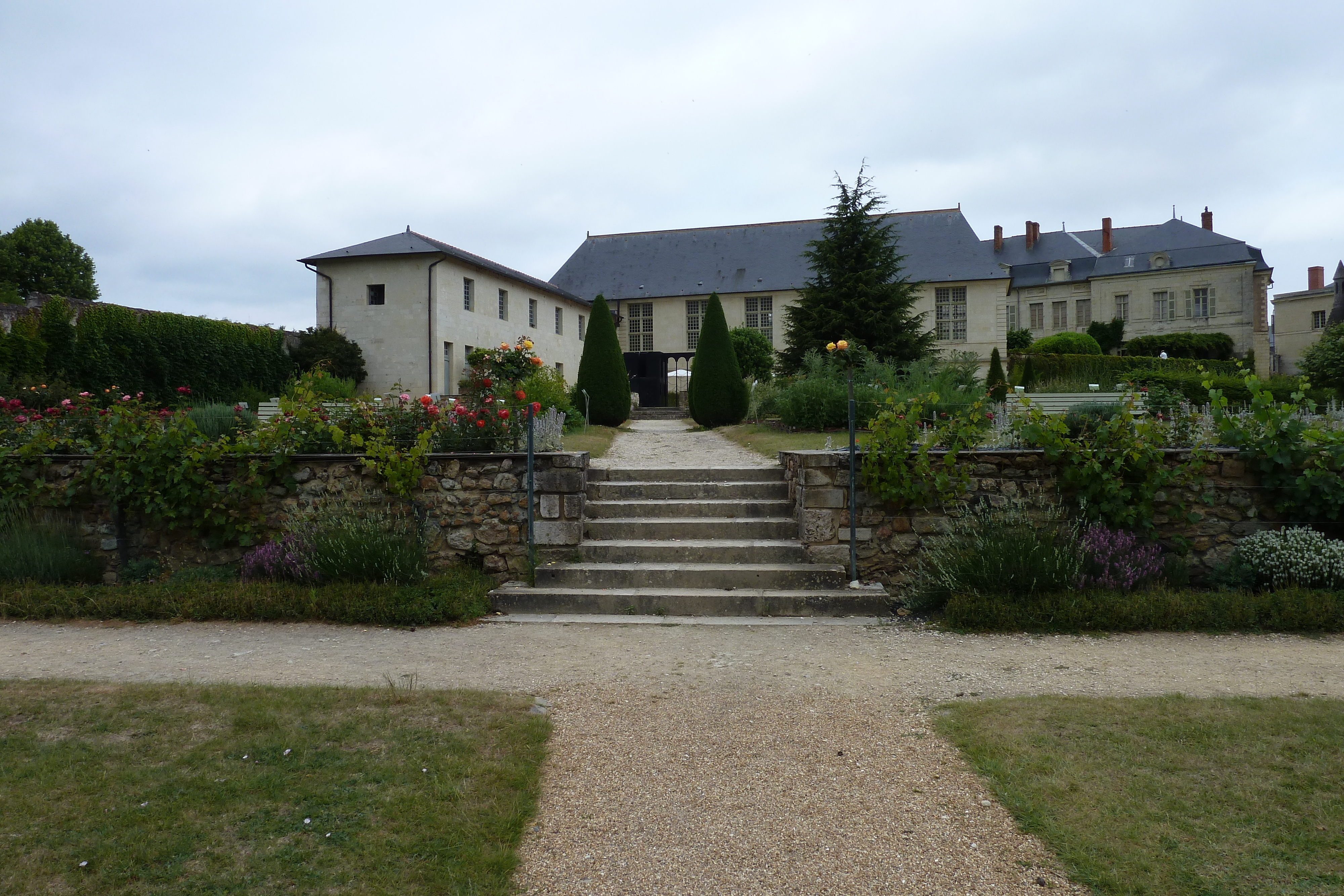 รูปถ่าย ฝรั่งเศส(France) ฟงเตอโวร์(Fontevraud) 2011-05 108