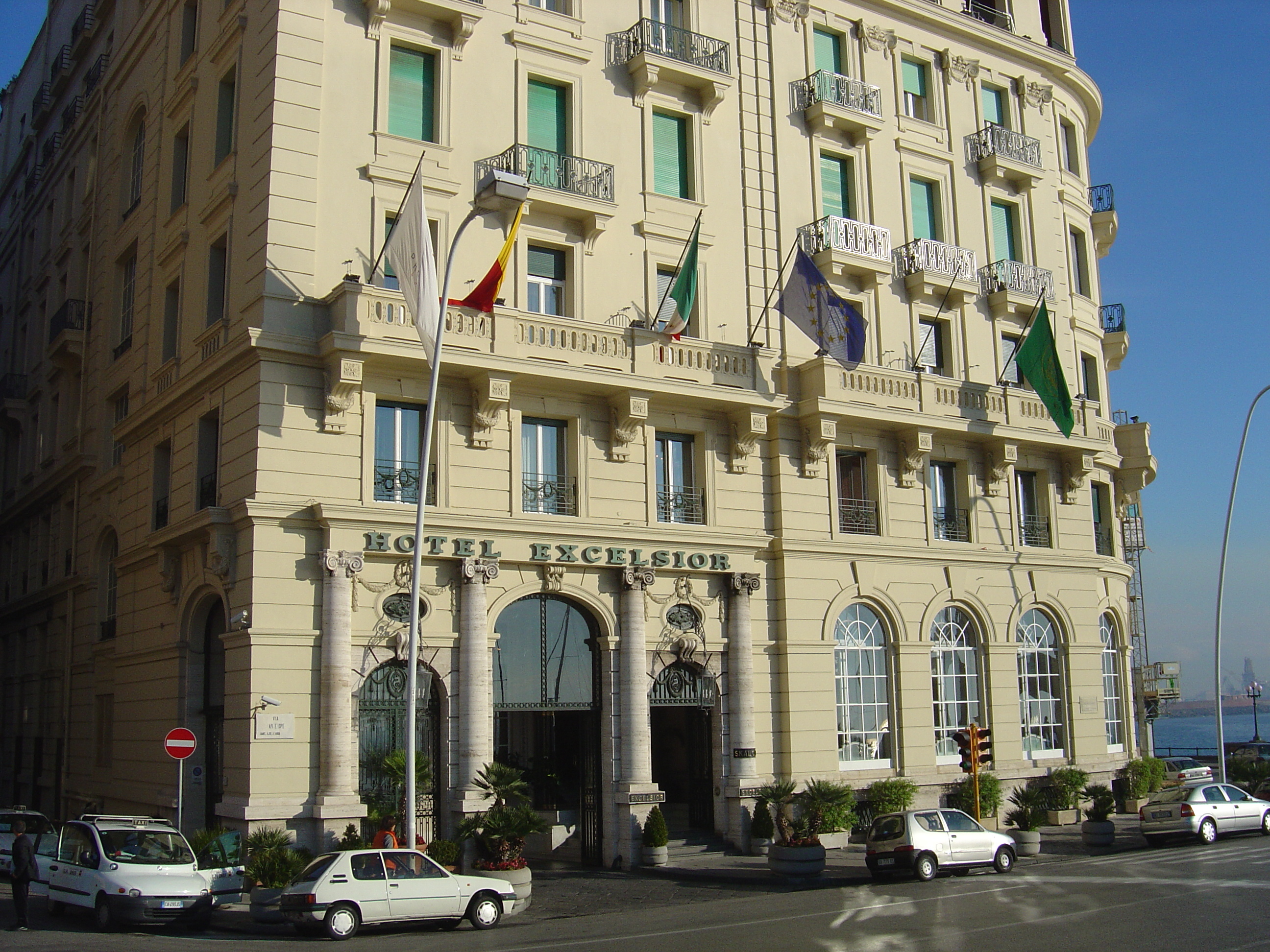 รูปถ่าย อิตาลี(Italy) นาโปลี(Naples) 2004-11 36