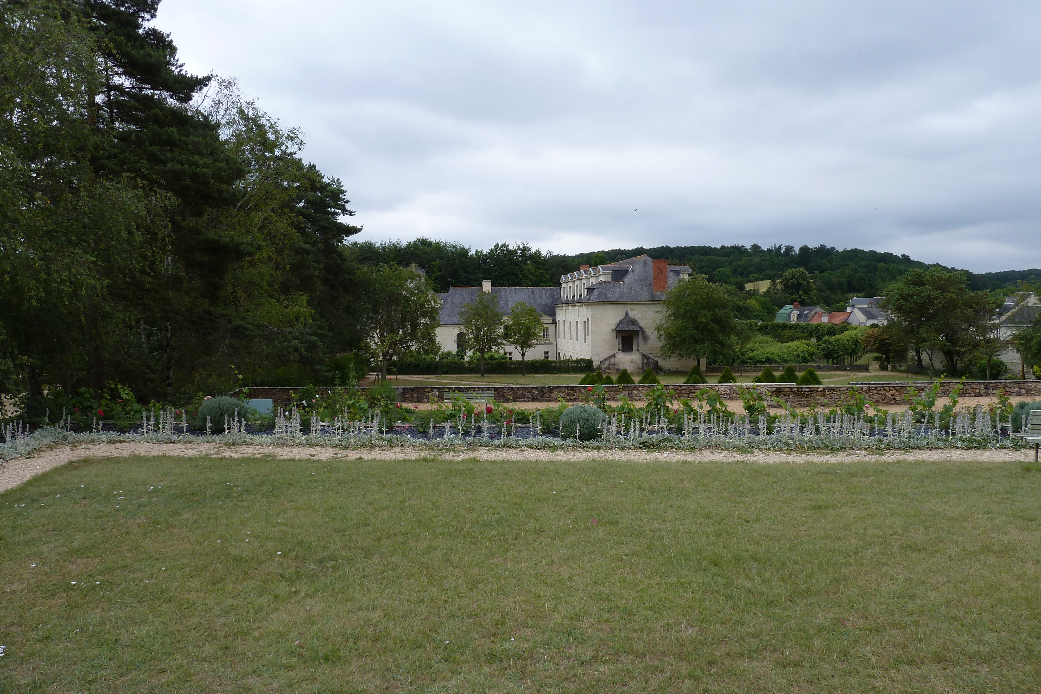 รูปถ่าย ฝรั่งเศส(France) ฟงเตอโวร์(Fontevraud) 2011-05 177