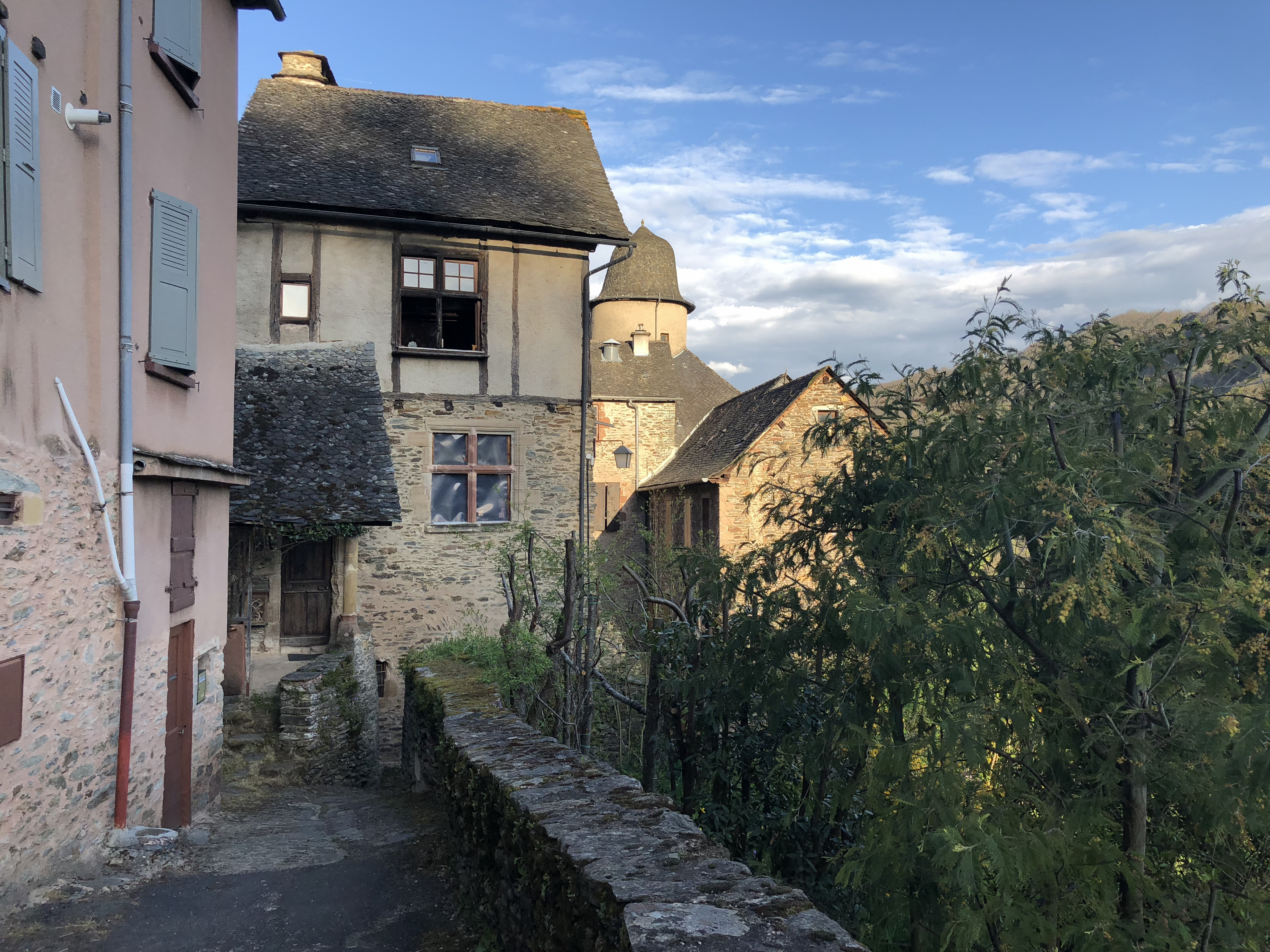รูปถ่าย ฝรั่งเศส(France) กงก์(Conques) 2018-04 97