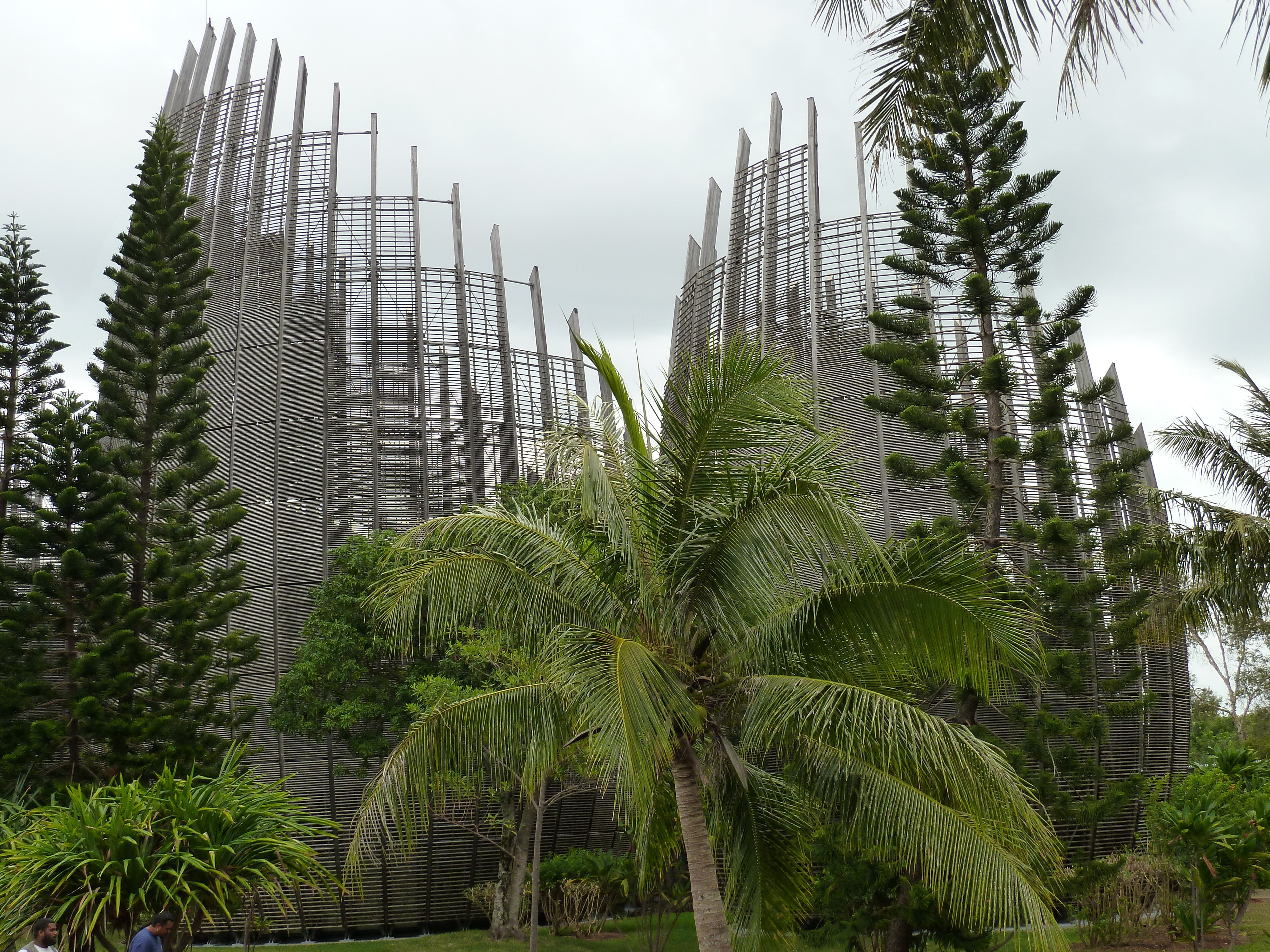 รูปถ่าย นิวแคลิโดเนีย(New Caledonia) ศูนย์วัฒนธรรมฌีบาอู(Tjibaou Cultural Centre) 2010-05 34
