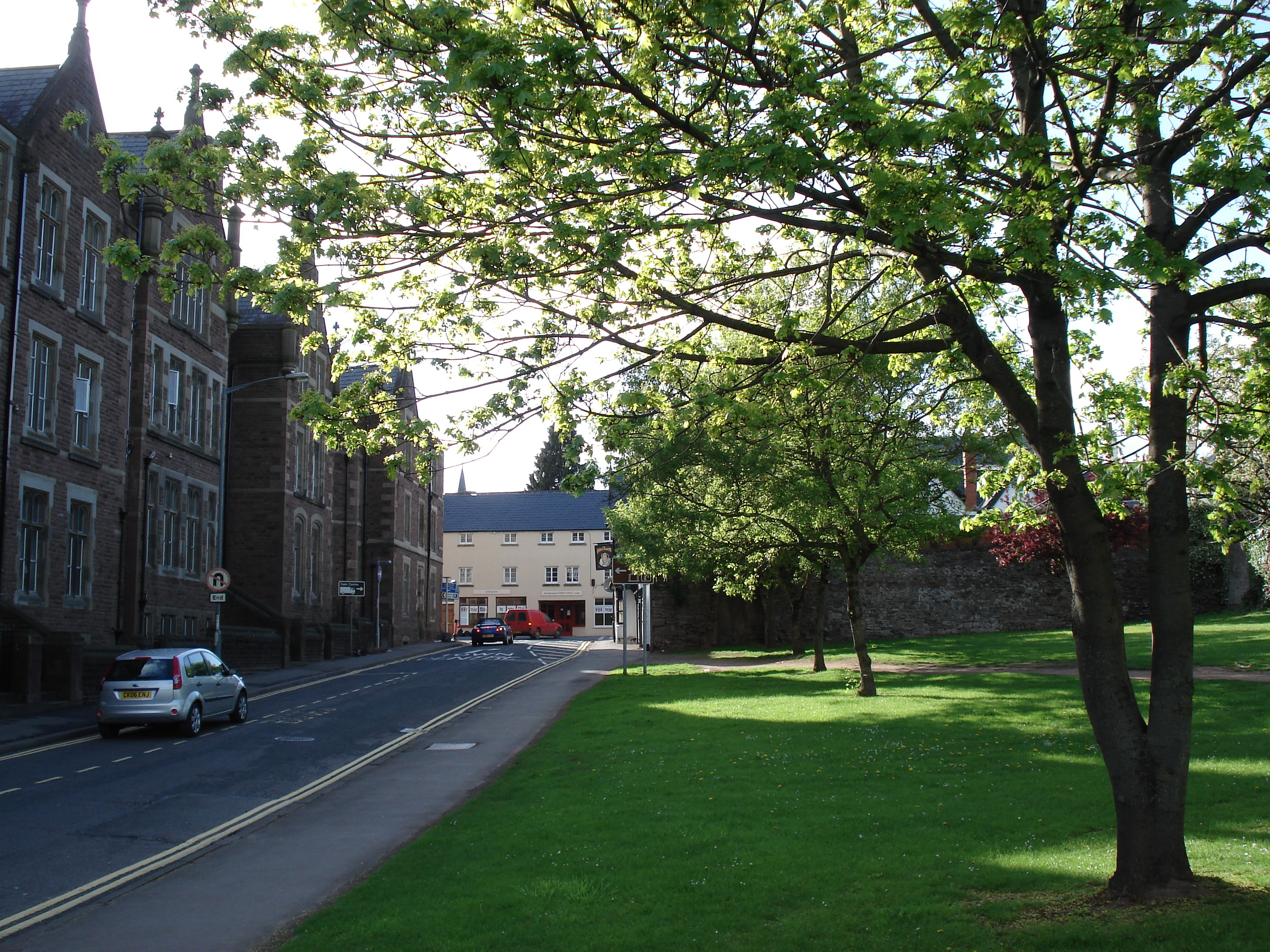 รูปถ่าย อังกฤษ(United Kingdom) มอนเมาธ์(Monmouth) 2006-05 21