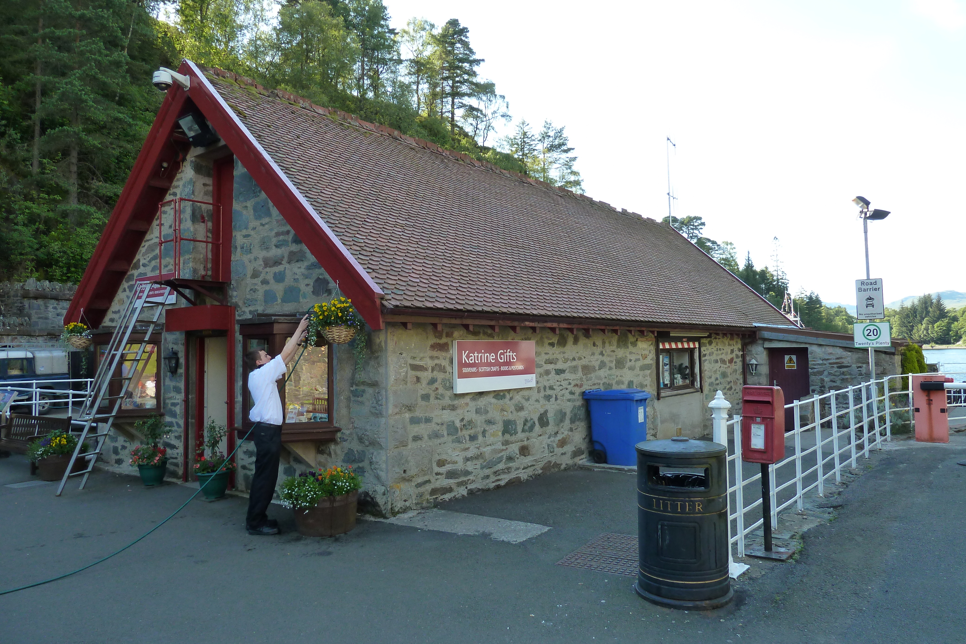 รูปถ่าย อังกฤษ(United Kingdom) ทรอสซักส์(The Trossachs) 2011-07 105