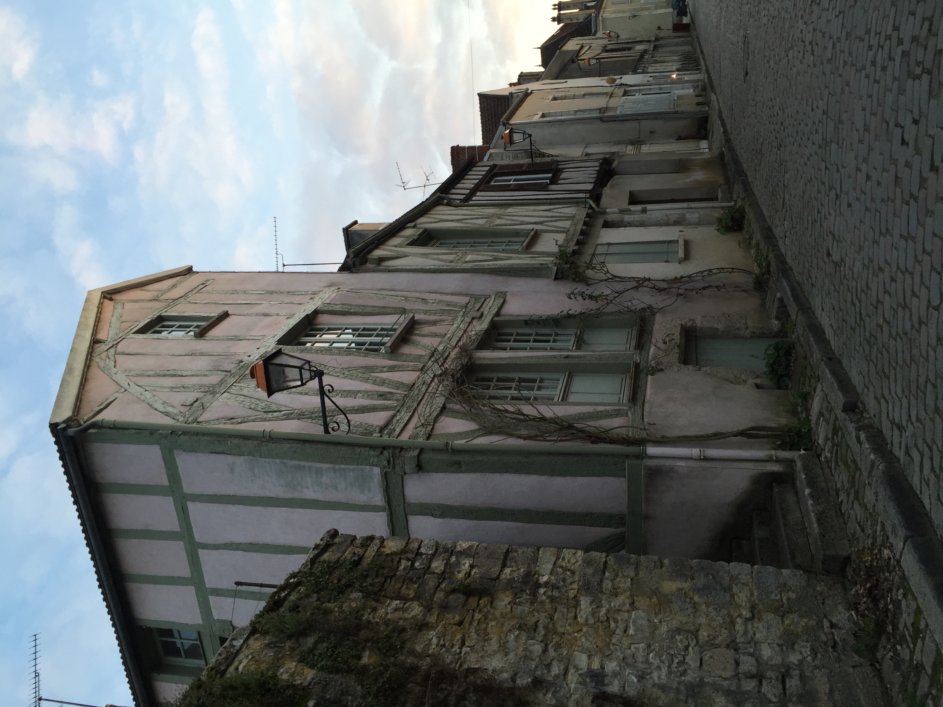 รูปถ่าย ฝรั่งเศส(France) นัวเยร์(Noyers) 2016-02 16