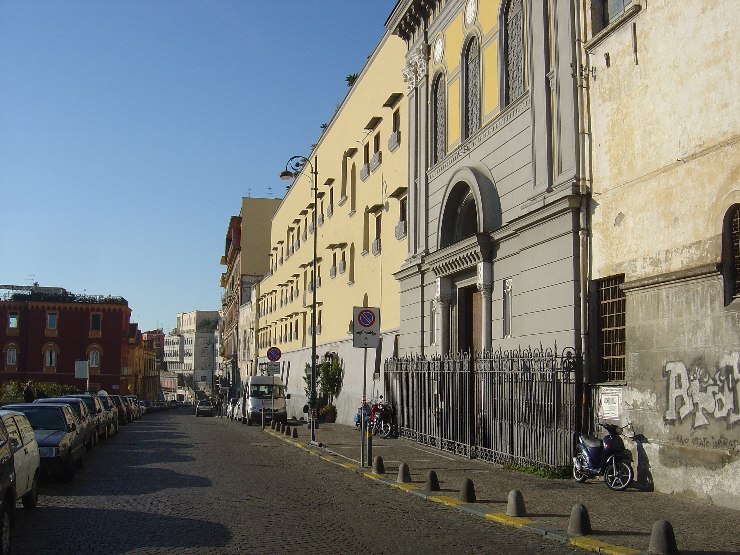 รูปถ่าย อิตาลี(Italy) นาโปลี(Naples) 2004-11 23