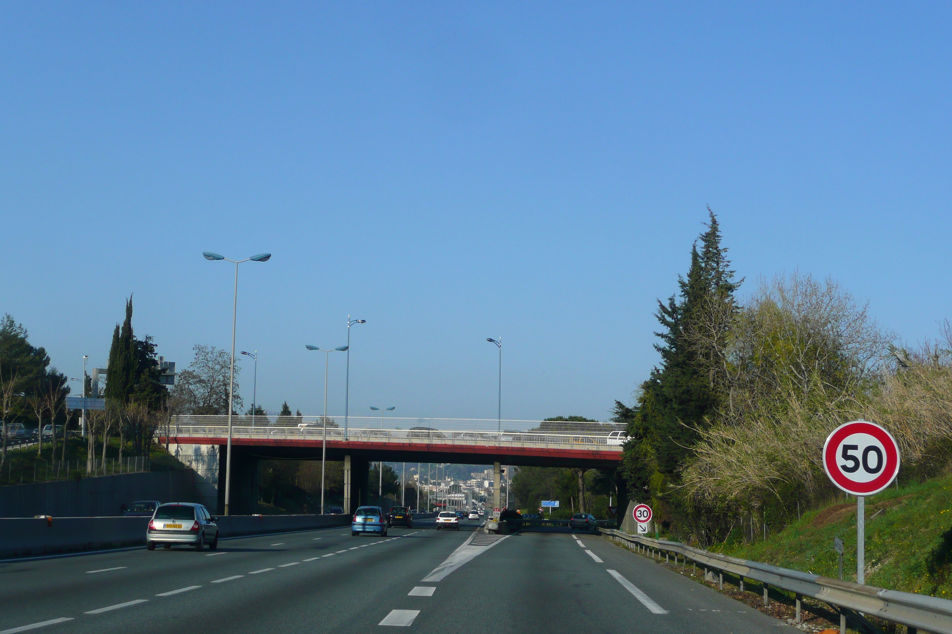 รูปถ่าย ฝรั่งเศส(France) เฟรนช์ริวิเอรา(French Riviera) ถนนจากคานส์ไปกาญ(Cannes to Cagnes road) 2008-03 40